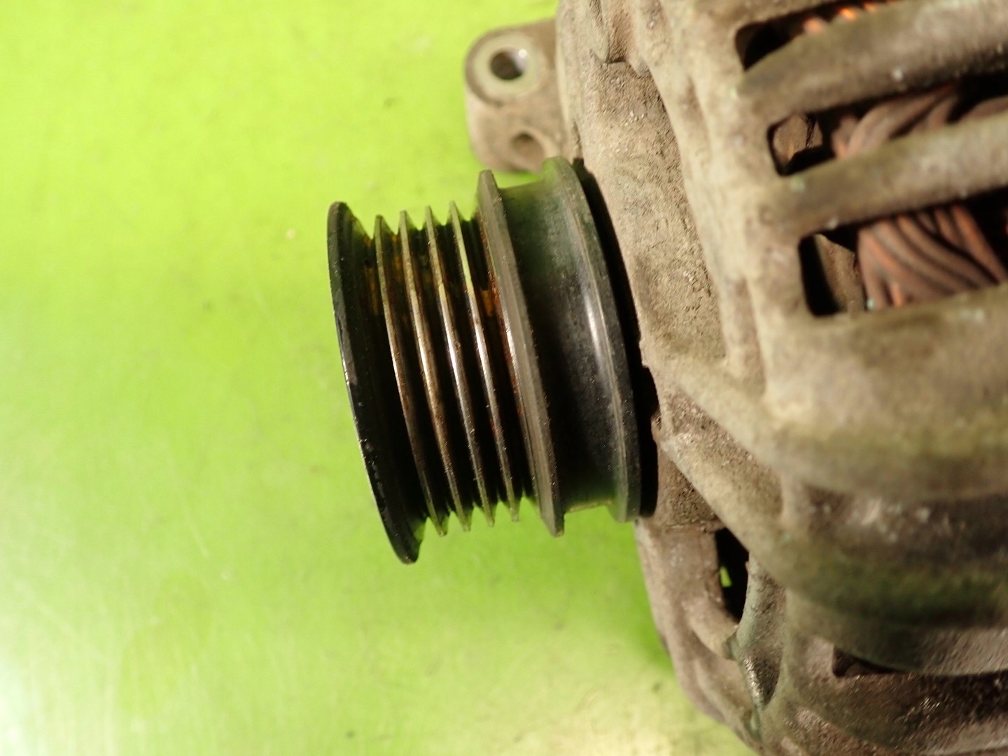 Alternator TATA INDICA VISTA 1.4 B 10r 0124325203 Producent części Bosch