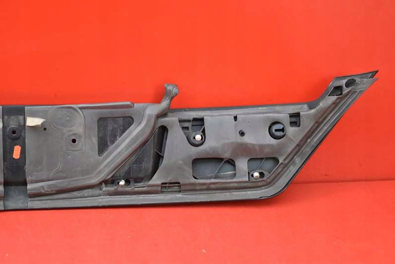 cap moulding bonnet rear part rear 430/6 8223241 BMW E65 01-05