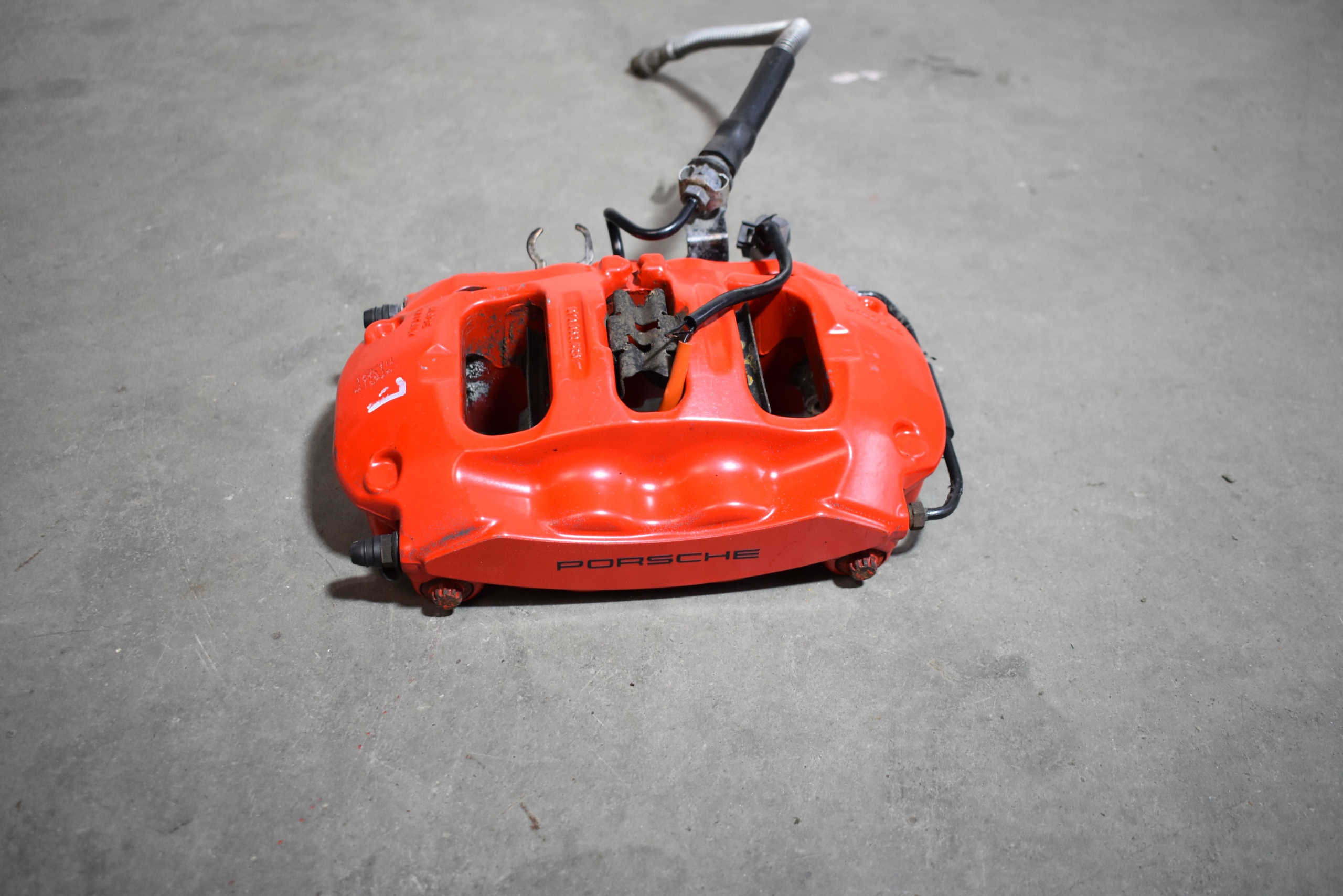 IDEALNY caliper rear part rear left PORSCHE PANAMERA 971 4.0 DIESEL 1