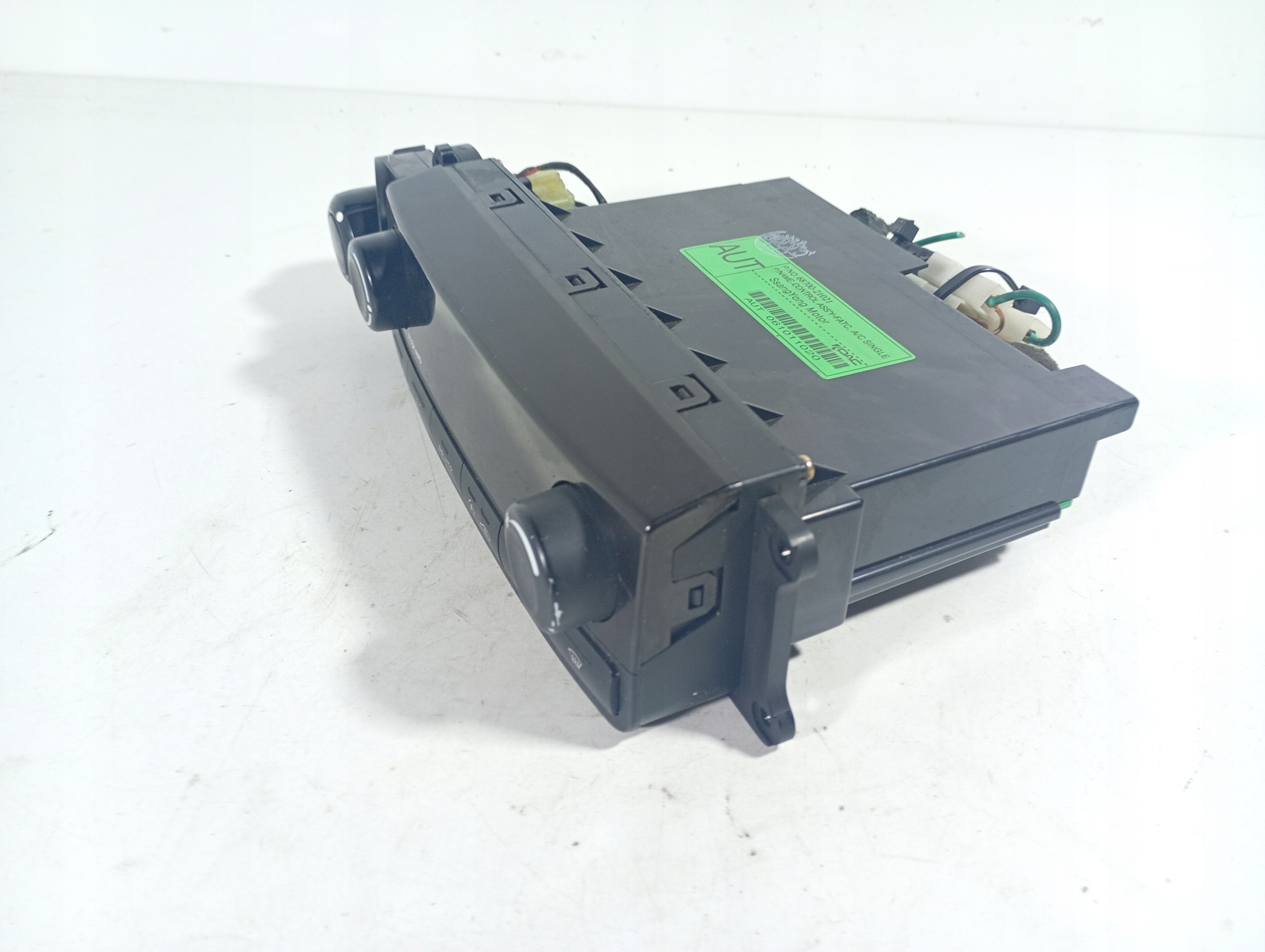 SsangYong RODIUS 05-13 Interrupteur Bouton Unite commande clima 68700-21021