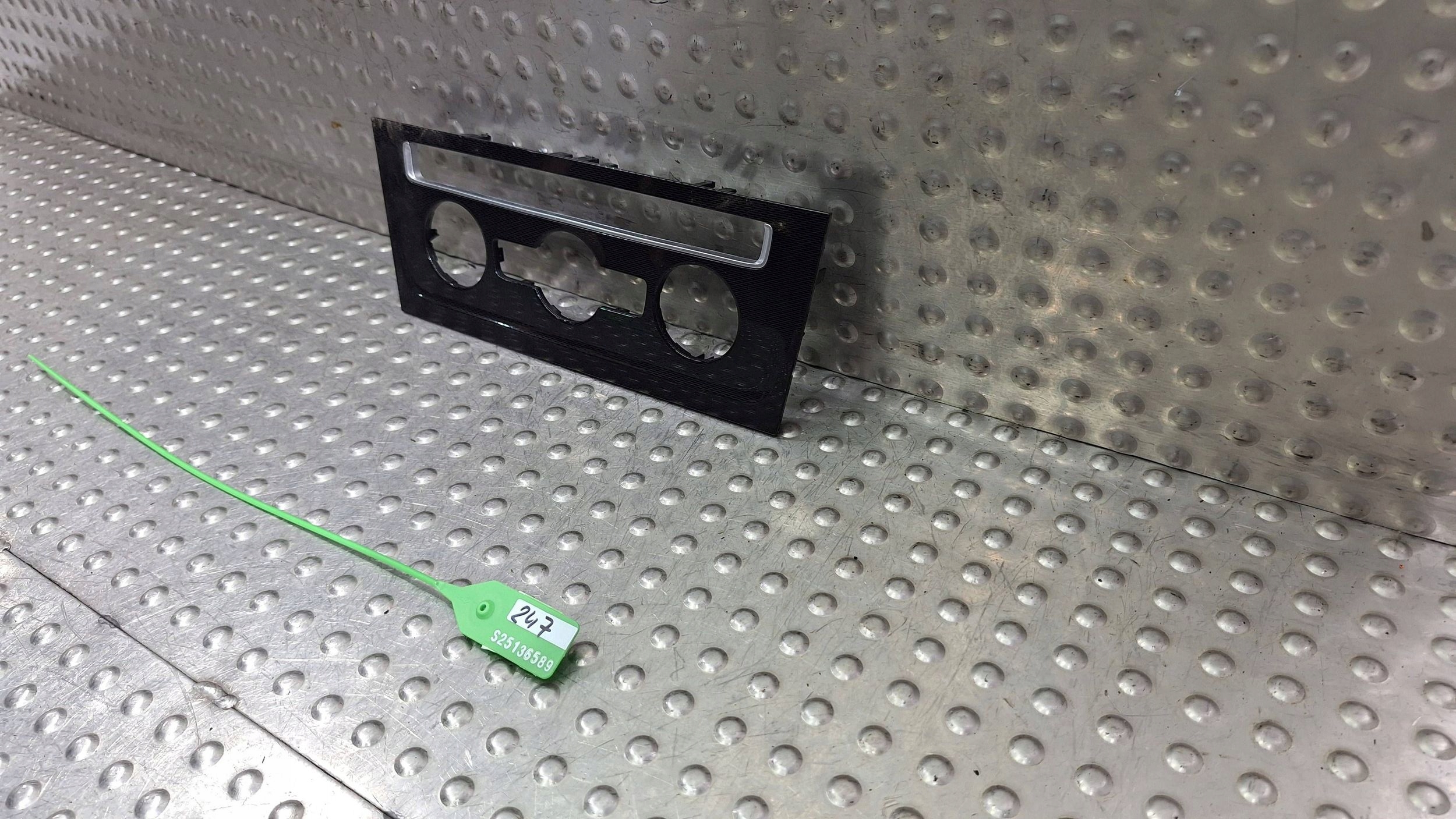 Châssis DEKOR Console PANELU KLIMY 5G1863100C 5G1863042C VW GOLF VII 5G