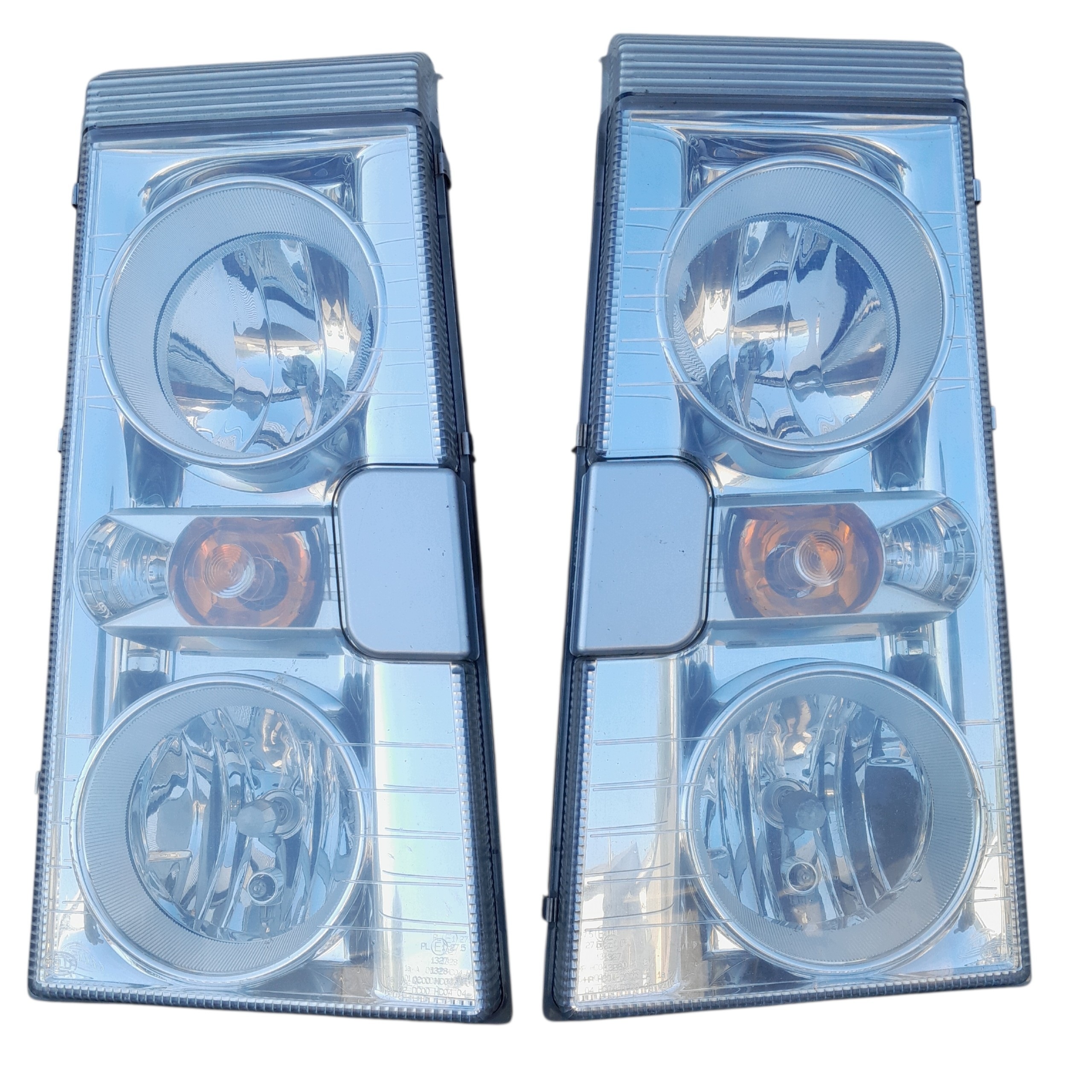 REFLEKTOR light head lights RENAULT MAGNUM DXI komplet HELLA left-right
