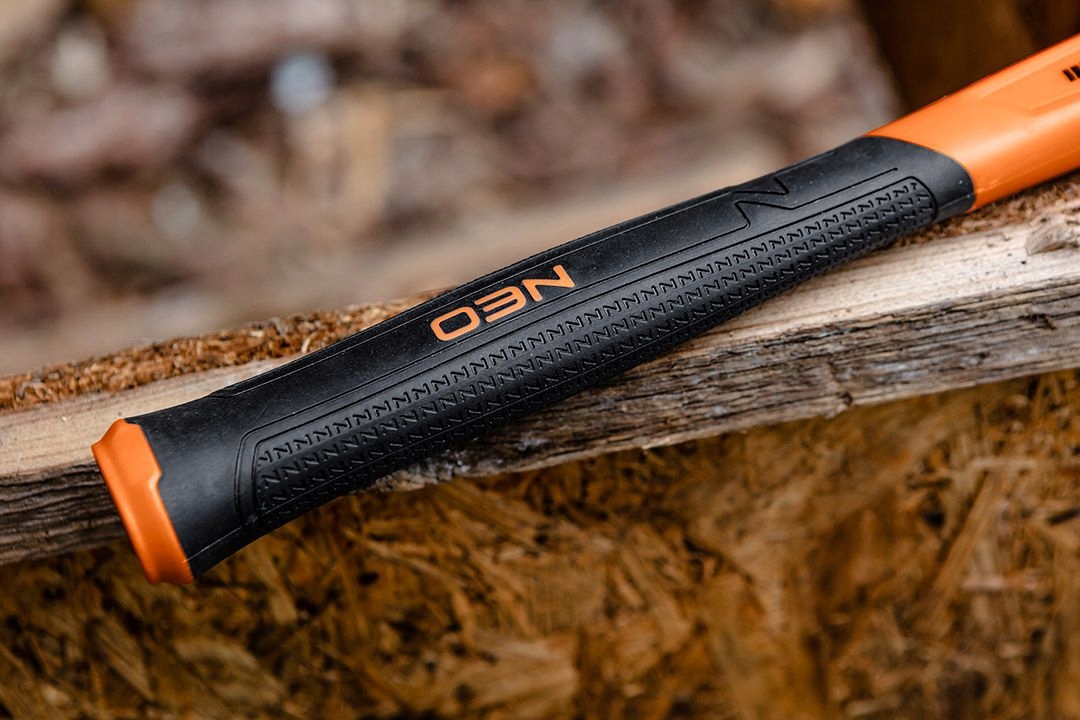 NEO 25-147 Młotek ślusarski 1000 g EAN (GTIN) 5907558448405