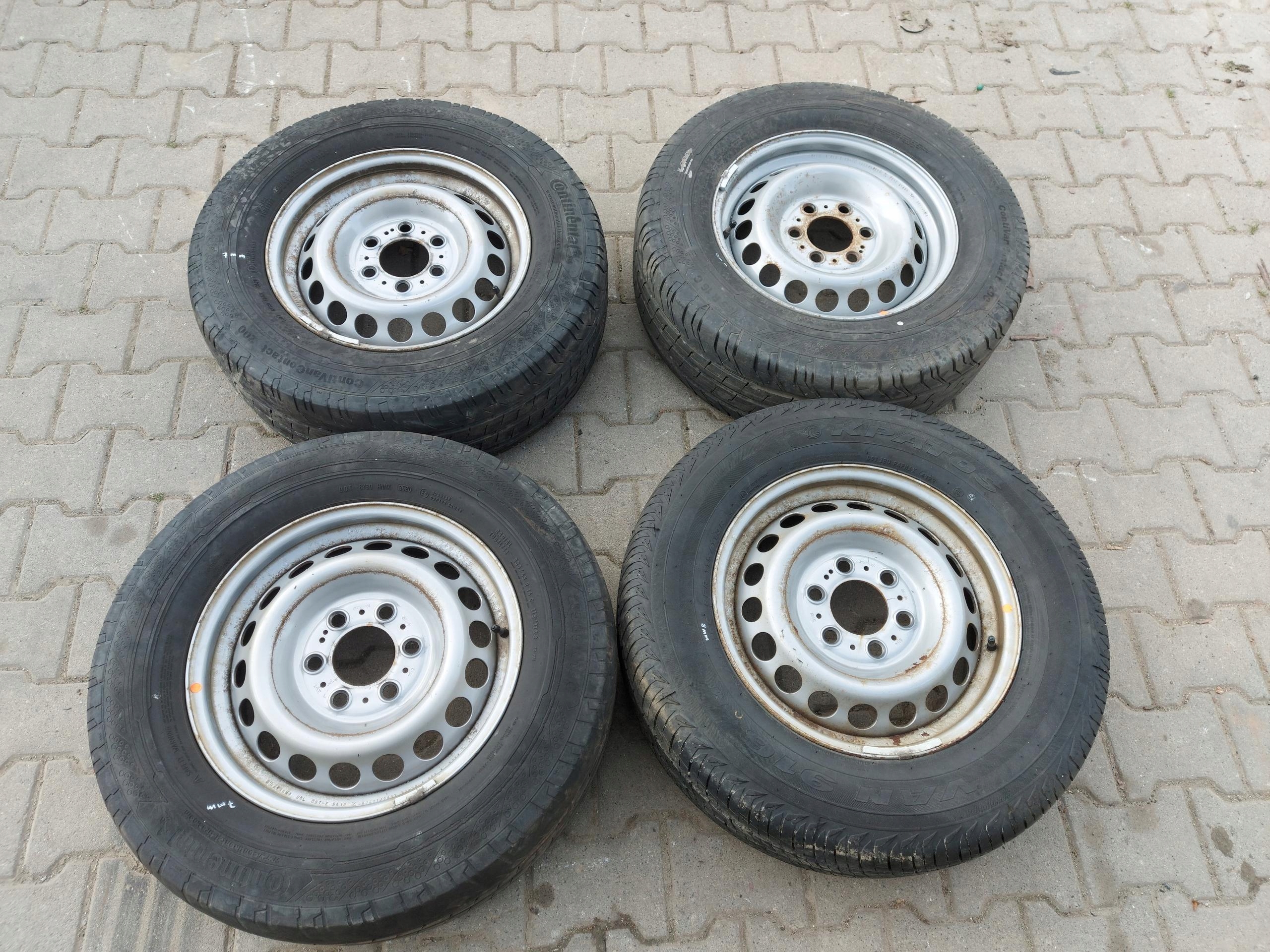 MERCEDES Sprinter W907 wheels discs 6,5x16 235/65R16C Continental 7mm