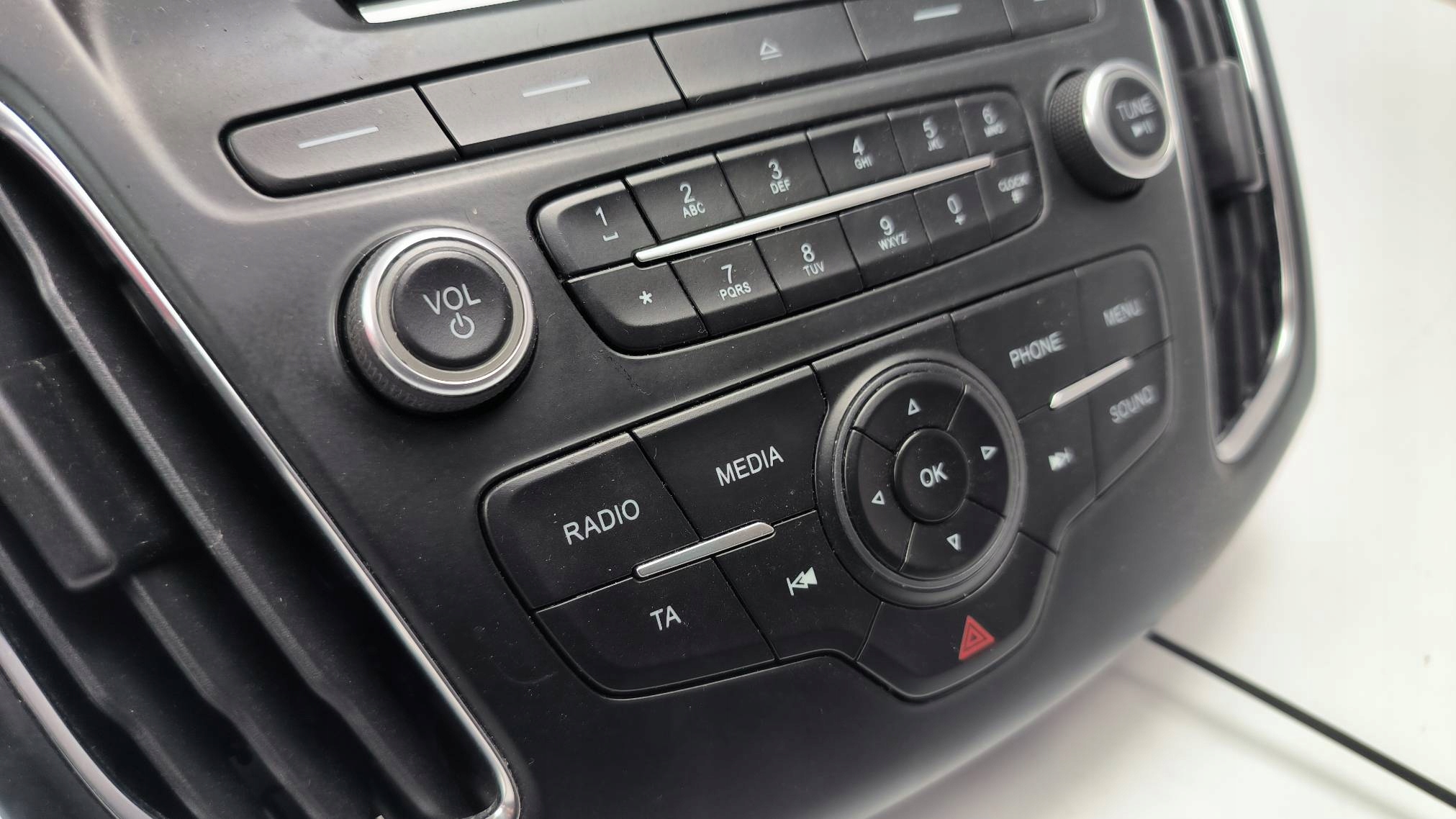 control panel RADIA F1ET-18K811-BD FORD FOCUS MK3 LIFT