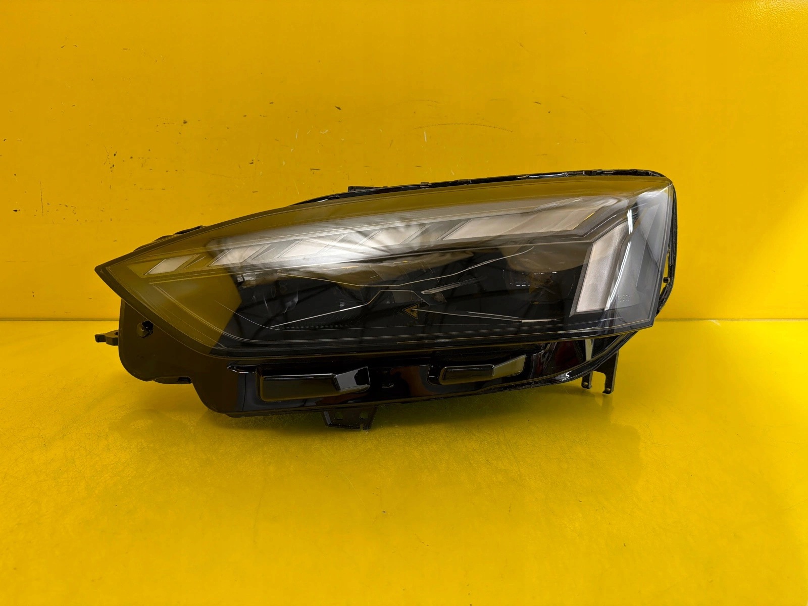 light left front Audi RS5 RS 5 8W6 Lift Laser 8W6941085D