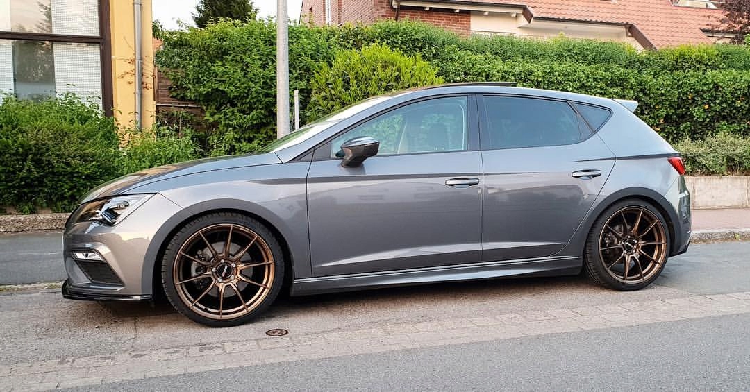 FELGI MoTec Ultralight MCR2 19 VW GOLF GTI R SKODA AUDI SEAT MERCEDES Model ULTRALIGHT (MCR2)