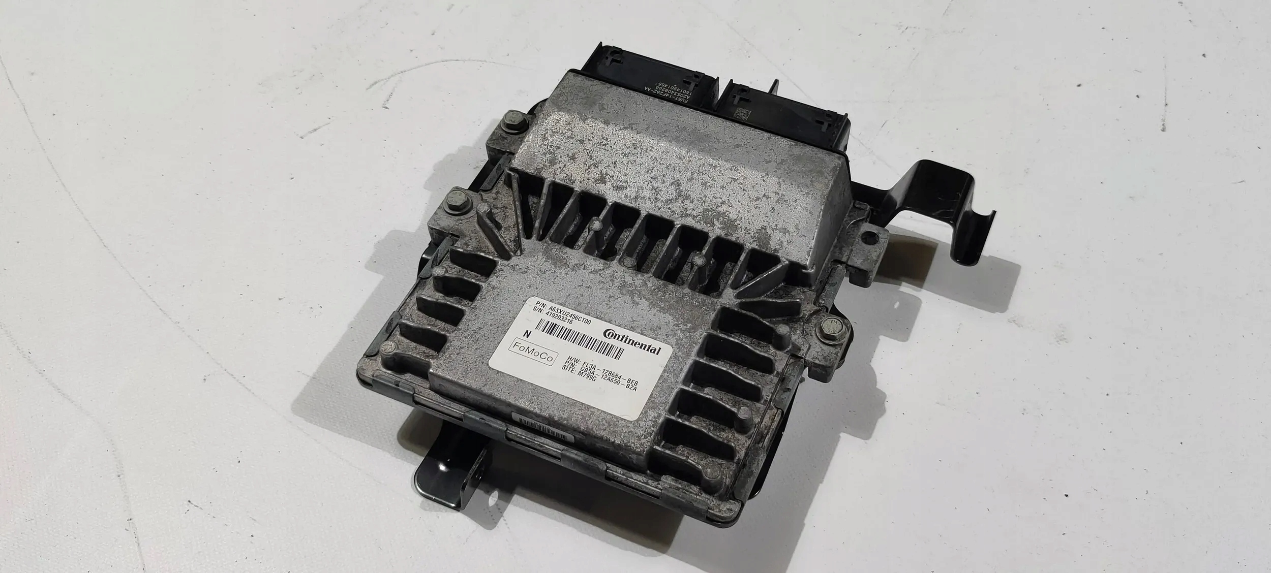 computer control unit of the engine Ford Mustang Explorer 3.5 3.7