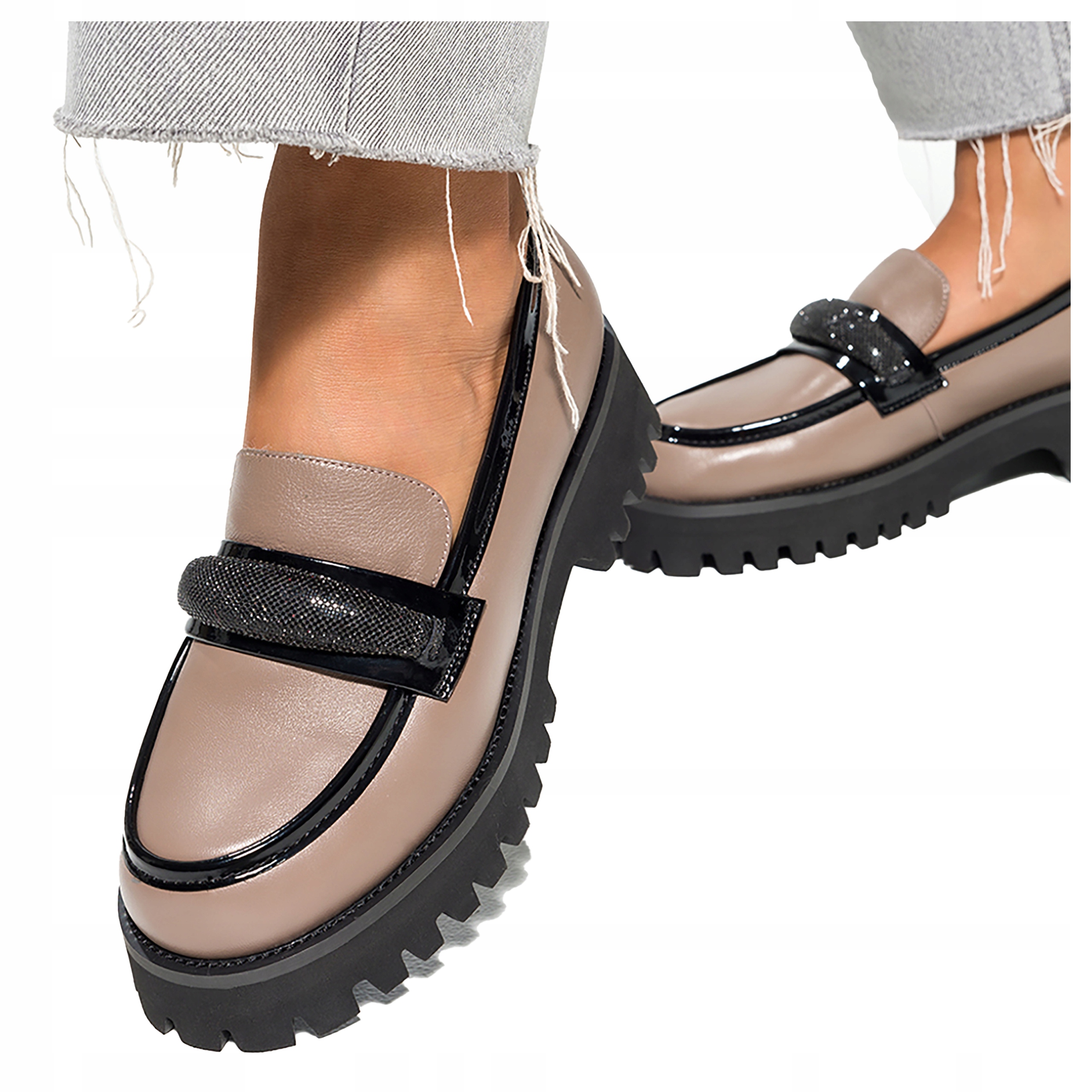 Skórzane Mokasyny Damskie Lekkie Bieżnikowana Platforma Półbuty Beżowe r 39