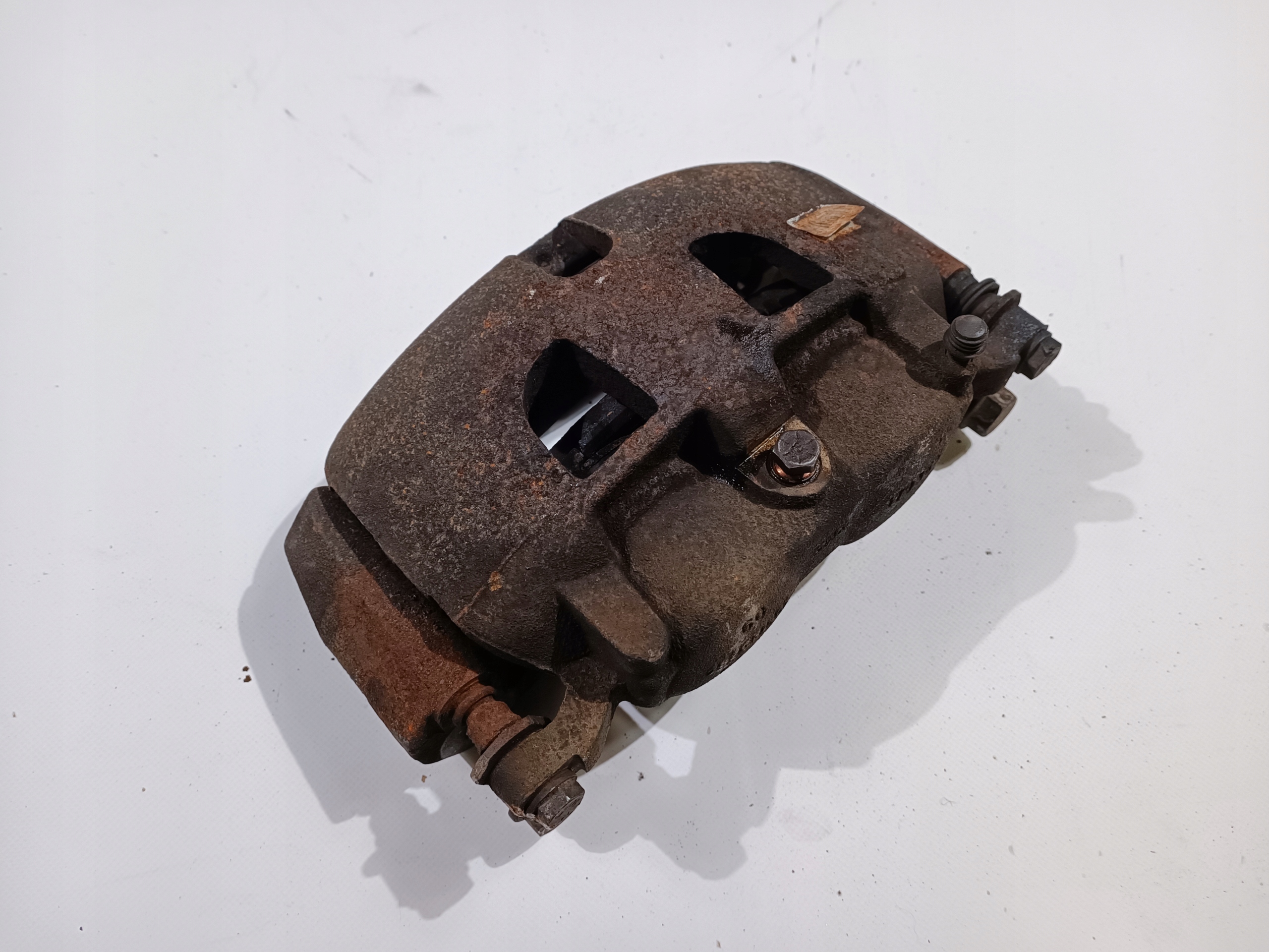 caliper brake front left Ford F250 F350 2017