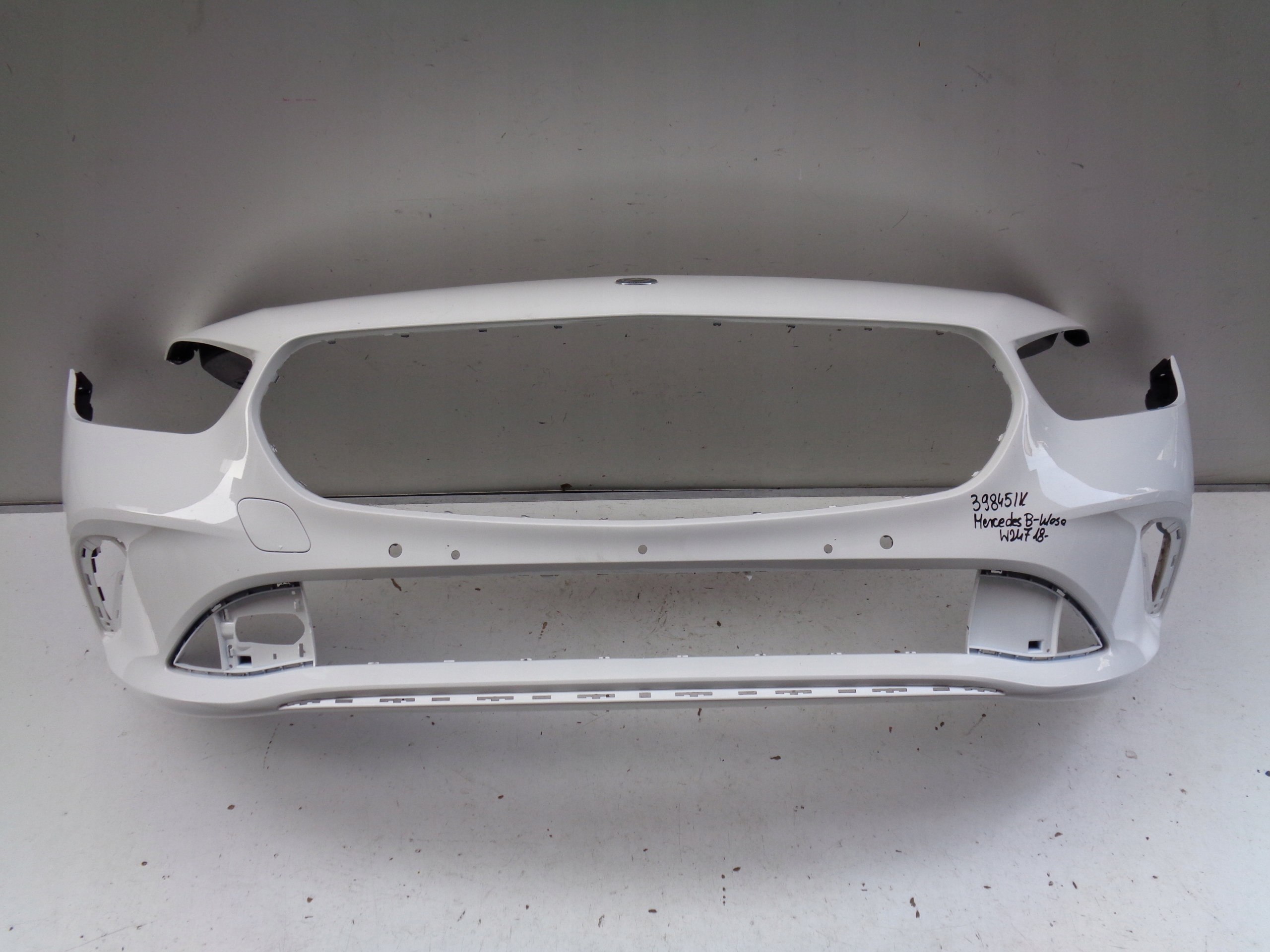 front bumper MERCEDES B-KLASA W247 18- NR 39845