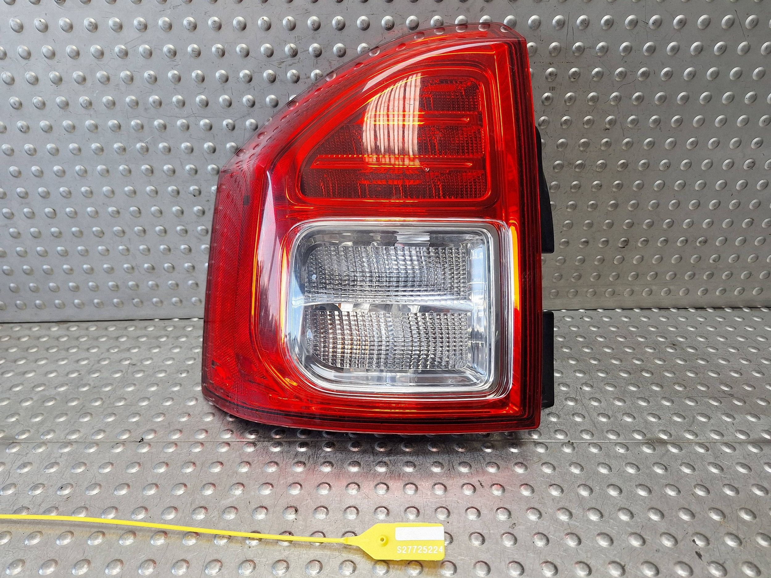 light rear part right JEEP COMPASS and LIFT 14-17 EU 05182543