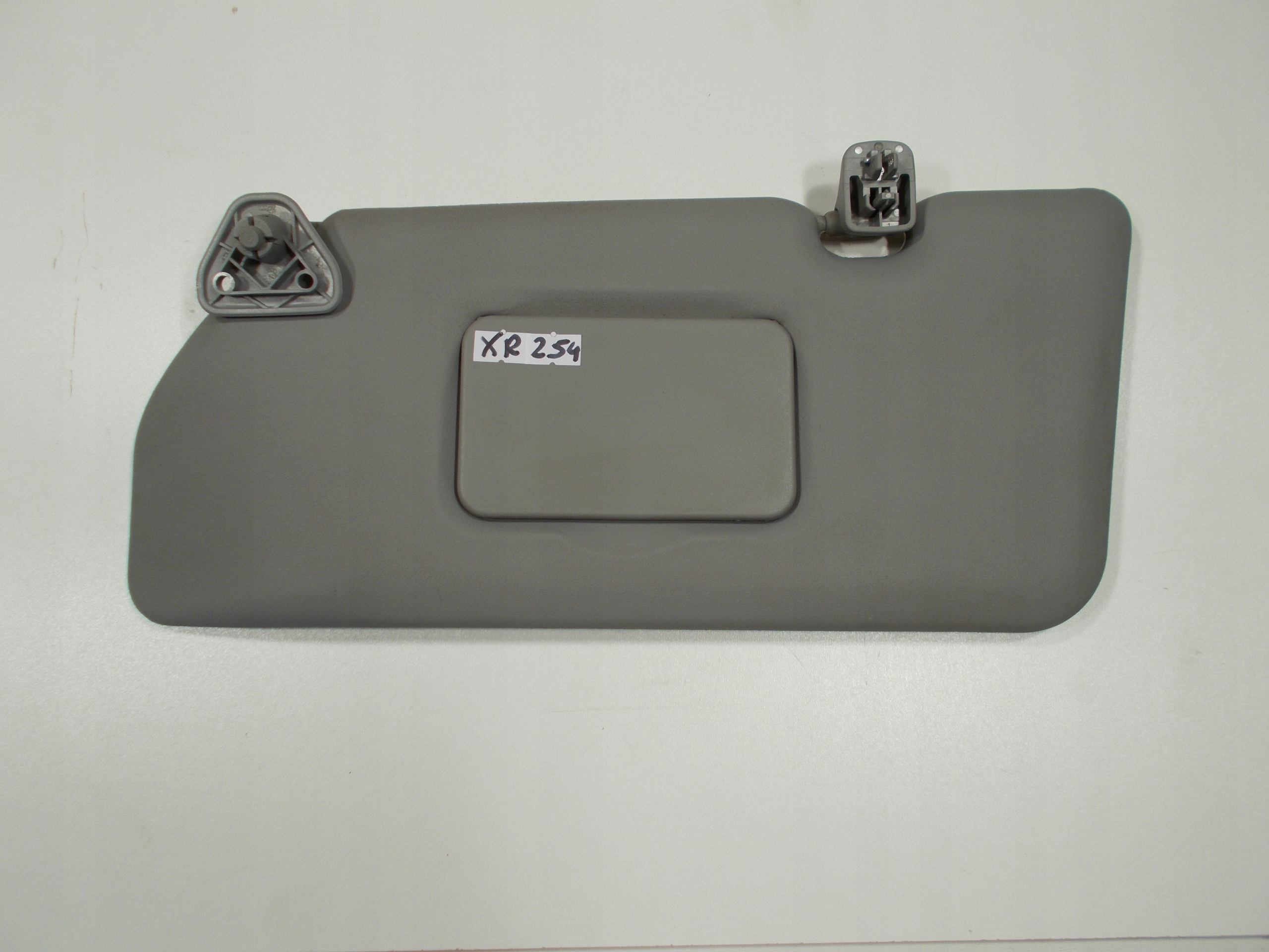 visor left cover sun left NISSAN ALMERA TINO bracket