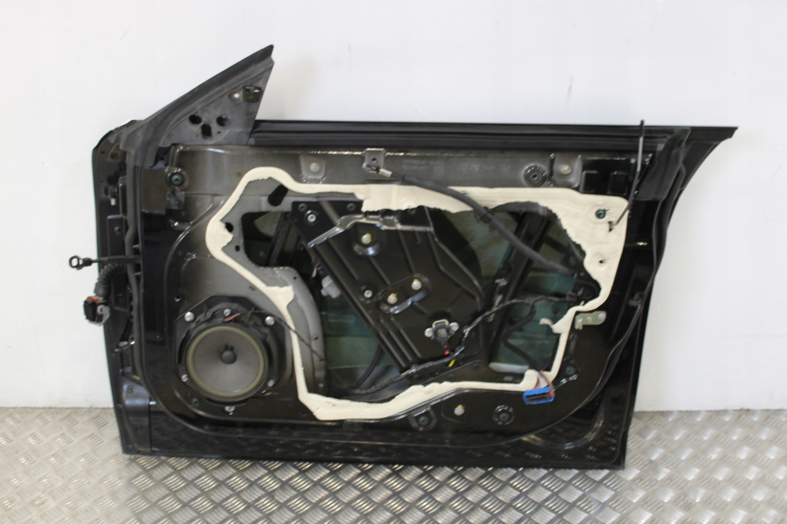 door right front right front complete MASERATI GHIBLI M157