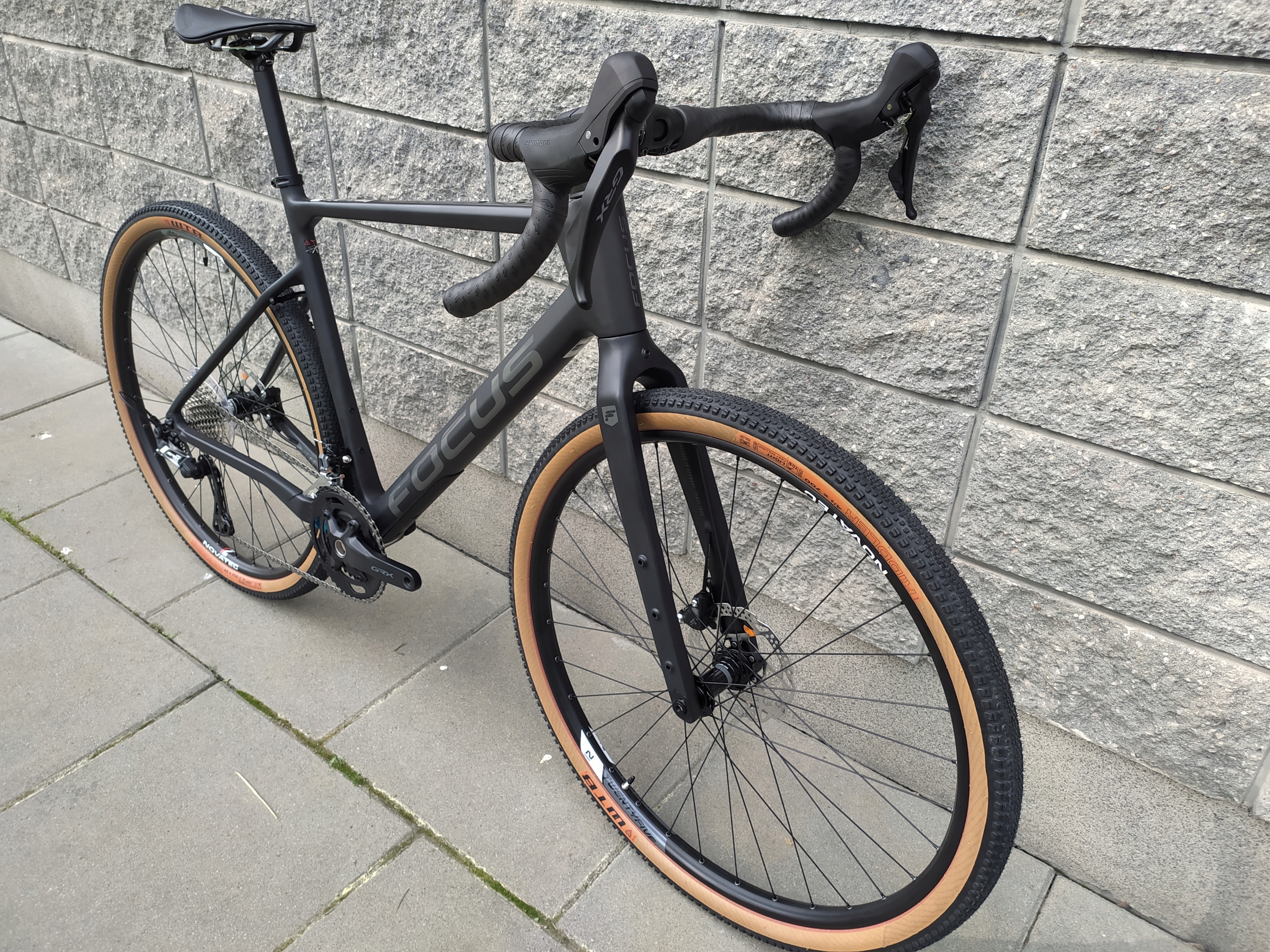 Rower gravel Focus Atlas 8.7 L57 Black Carbon Rozmiar koła (