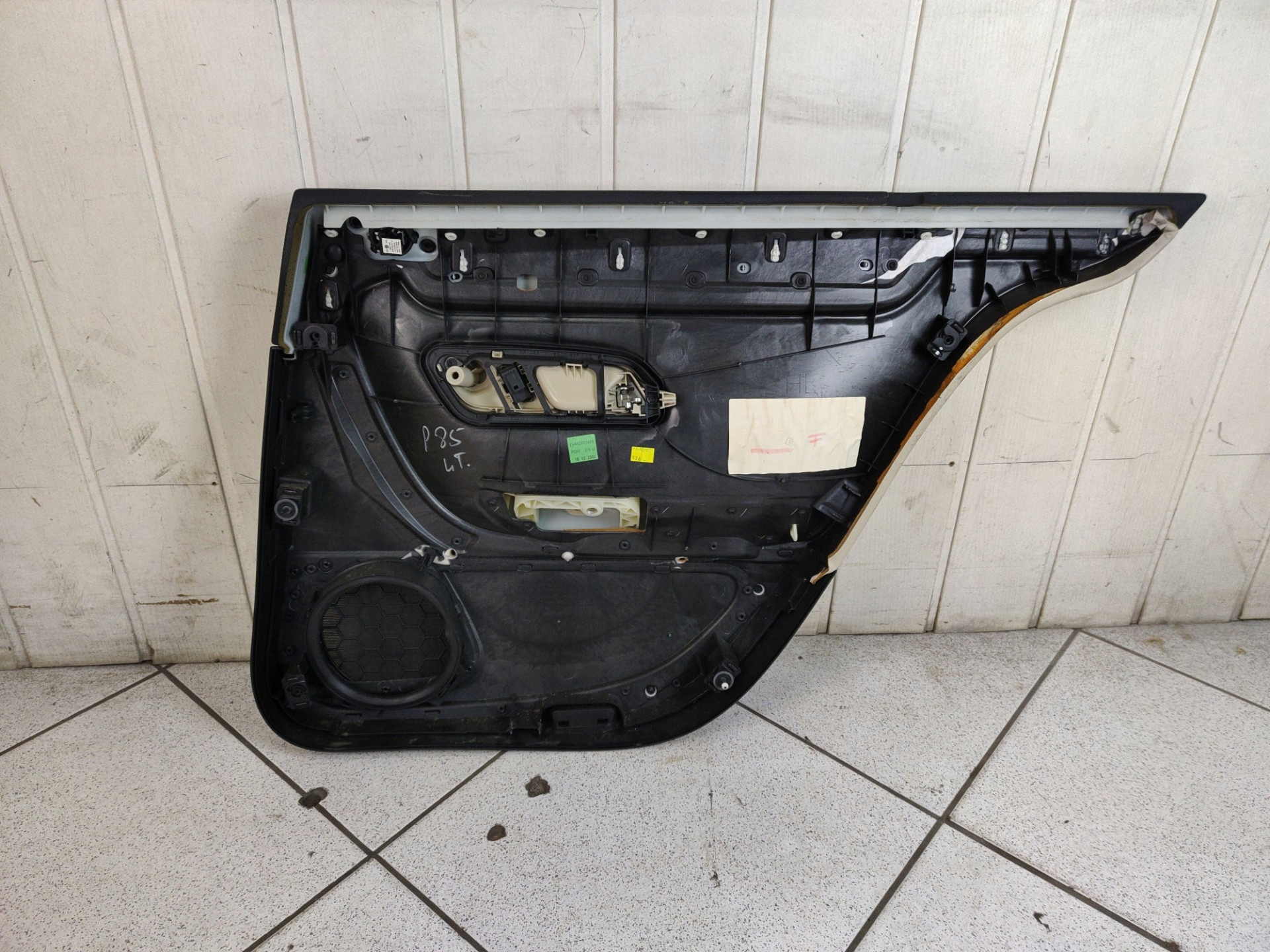 side door rear part left side Volkswagen Passat CC 2009 0903407974