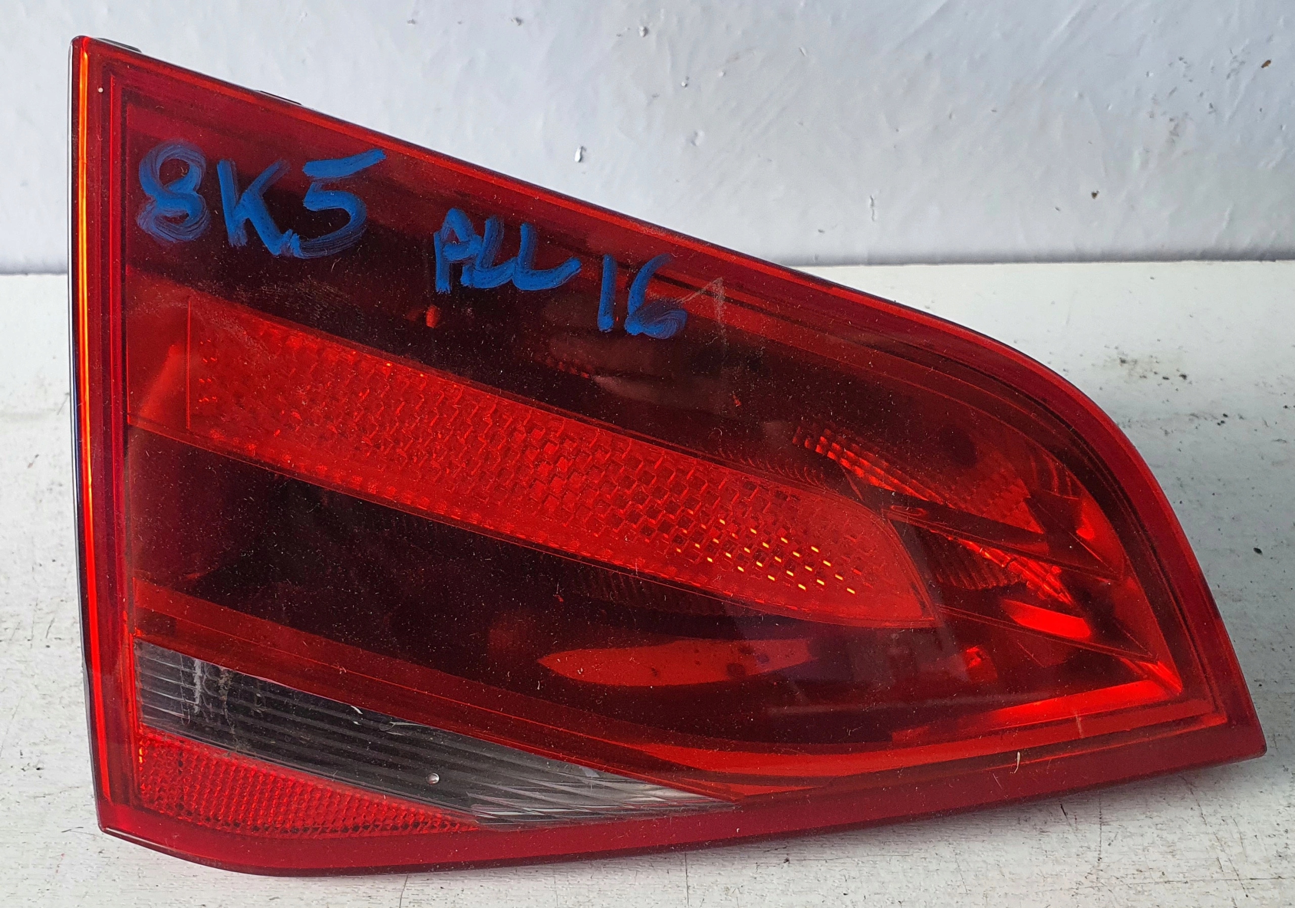 light left rear part Audi A4 B8 inner sedan