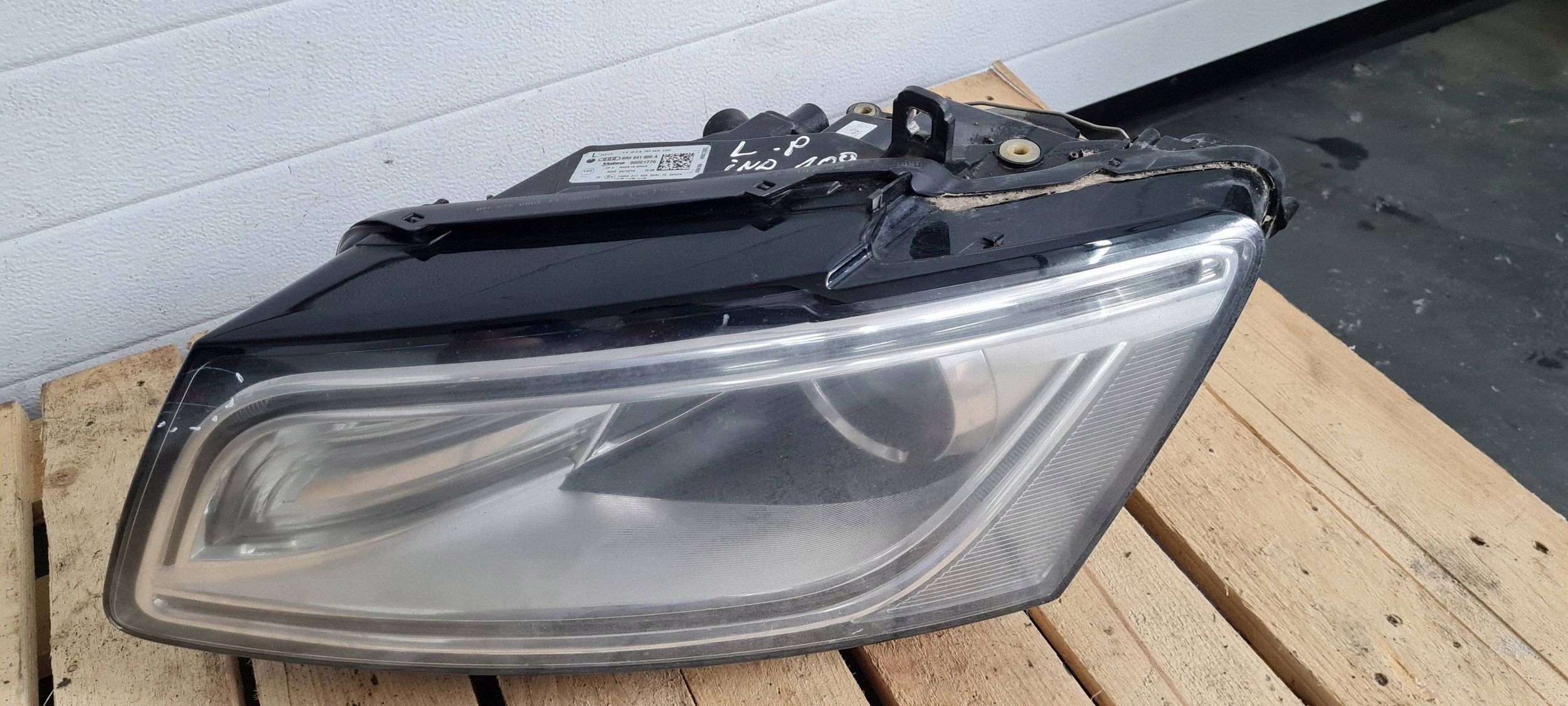 Q5 8R SQ5 LIFT light left left front front ANGLIK 8R0941005A