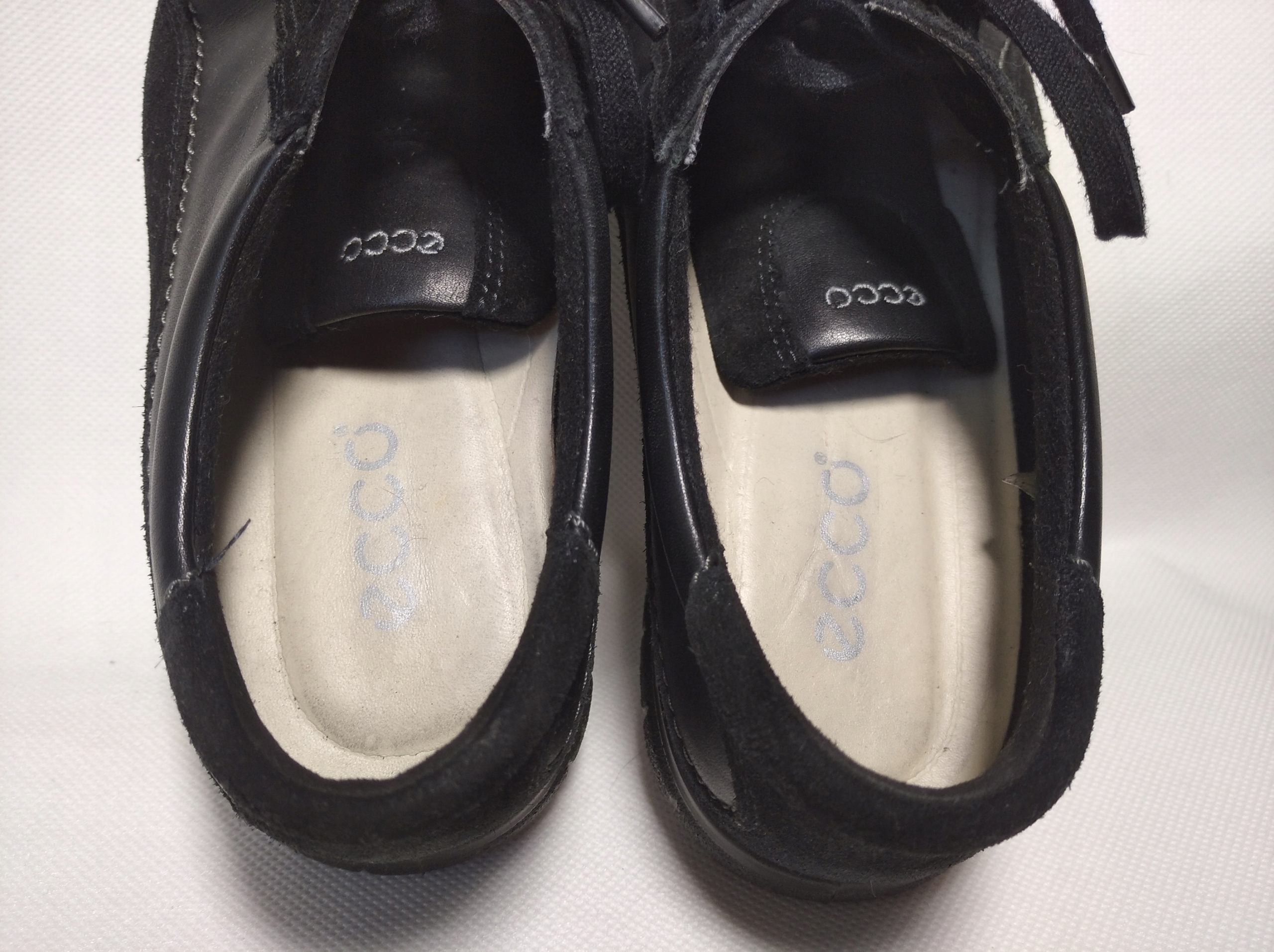 Wygodne półbuty skórzane ECCO shock point 39 Długość wkładki 24.8 cm