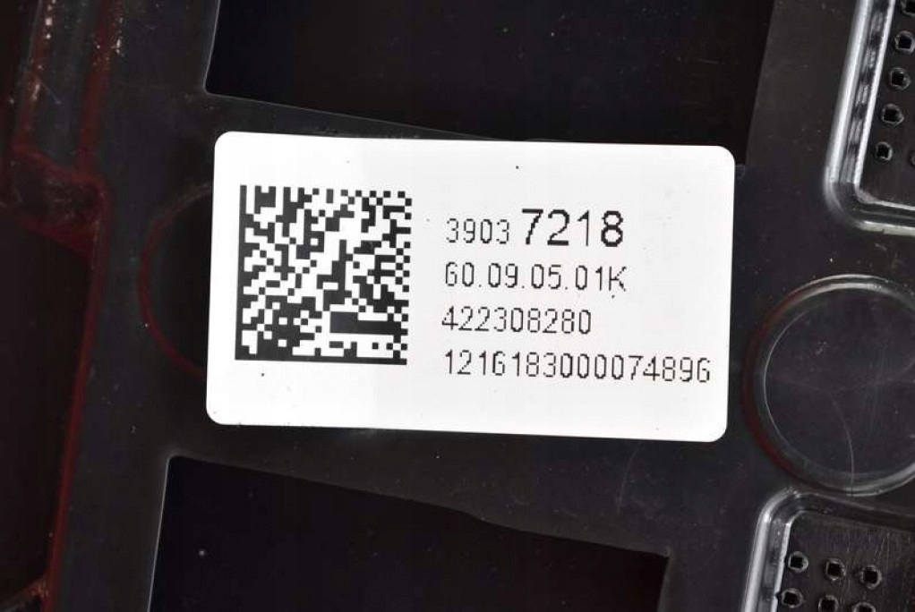 спойлер спойл Z176 39023770 opel Astra 5 V k 5D HB 15-20