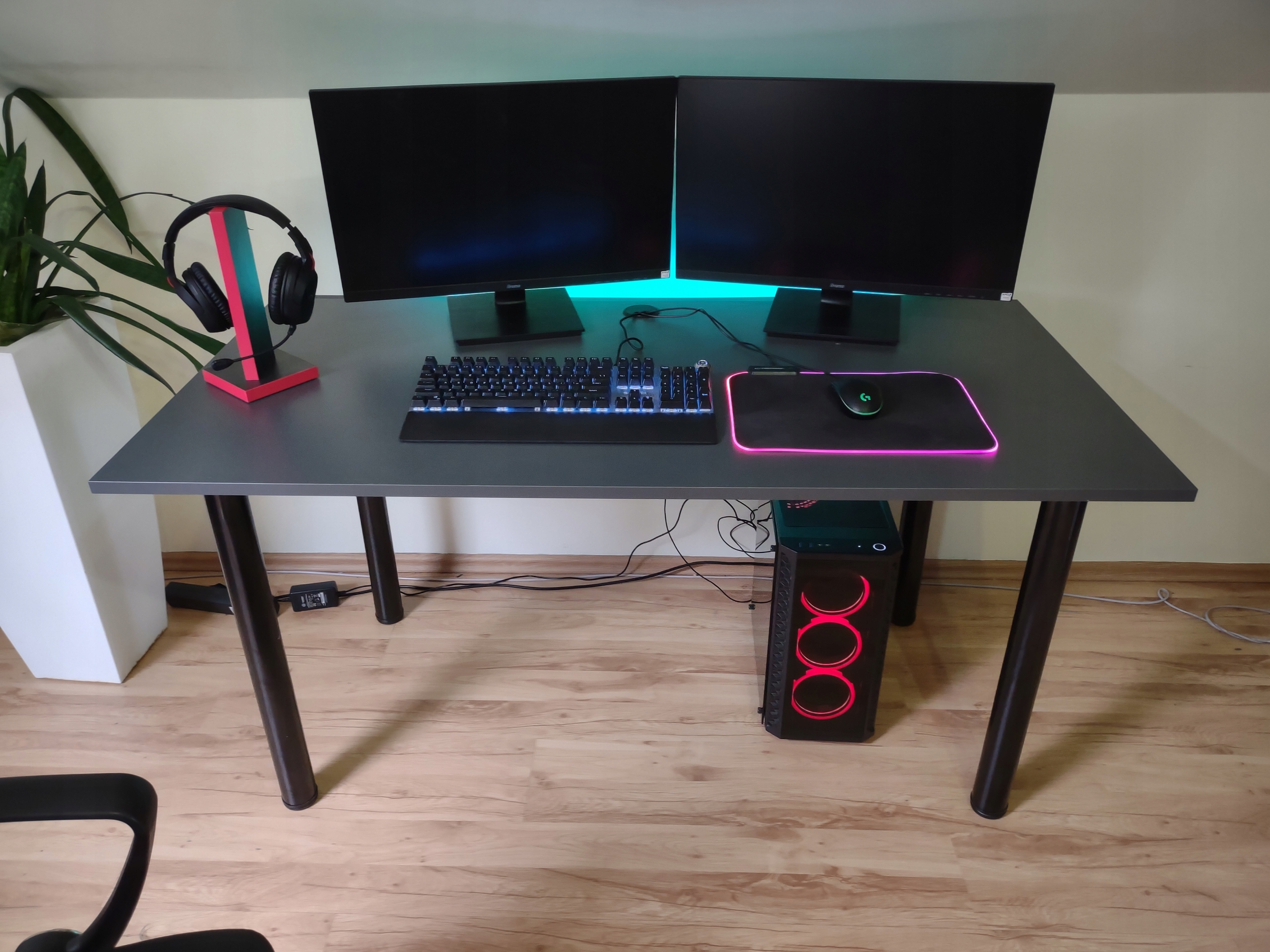 BIURKO GAMINGOWE RGB LED 138x68 GRAFIT