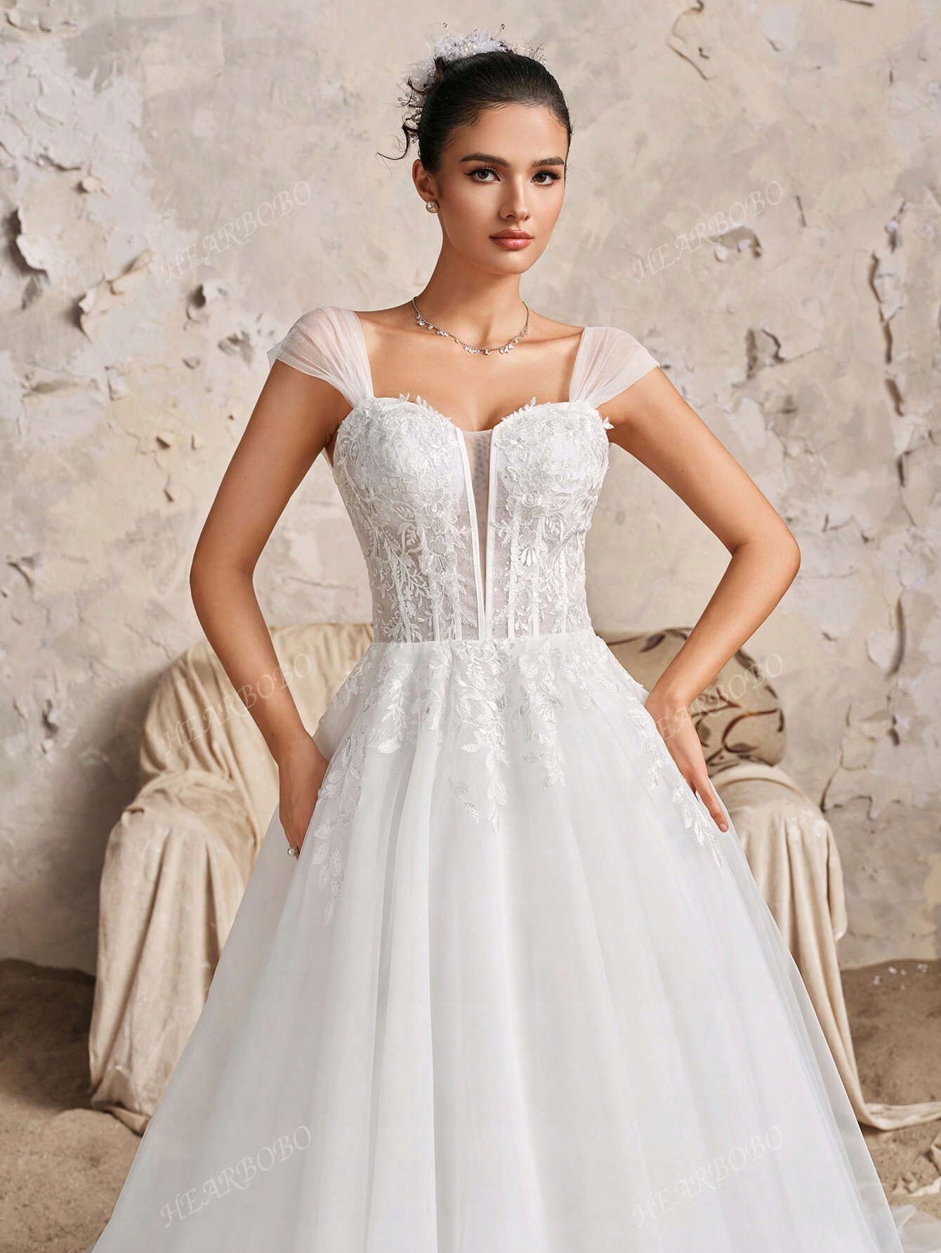 Svatební Šaty Empírové Barokní Vintage Vyšívané, Zdobené Luxusní, Velikost 40