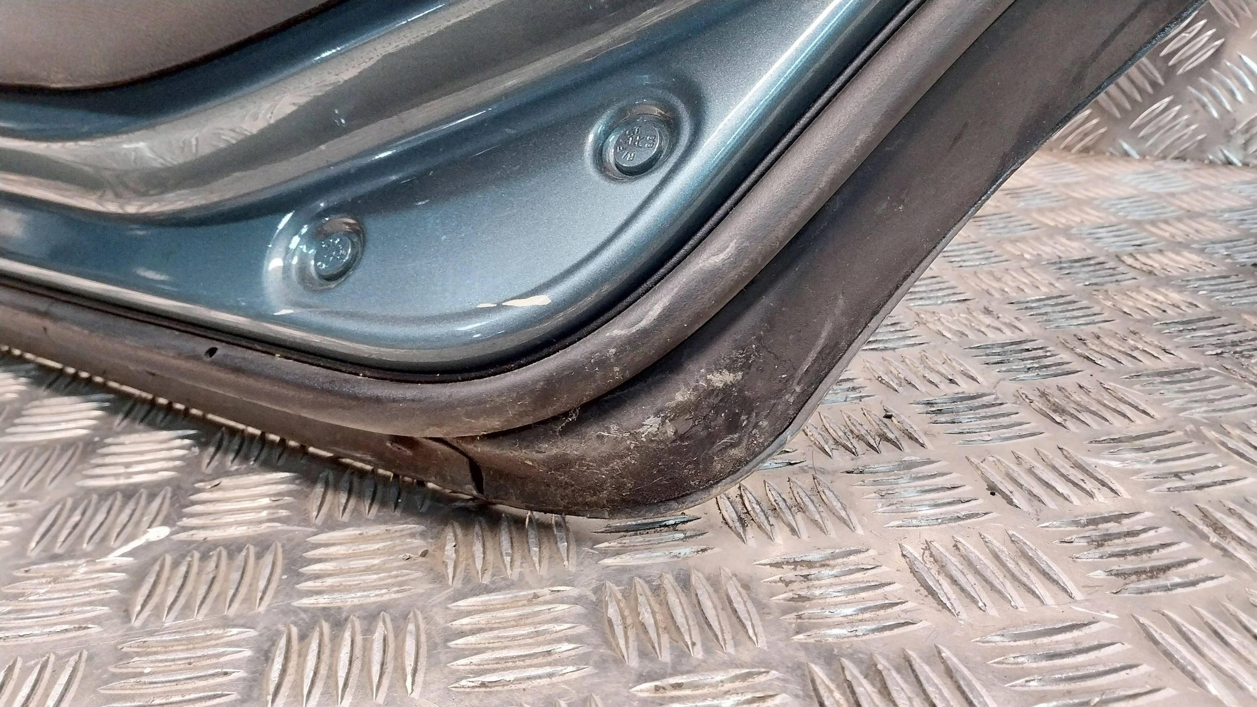 Portière Arrière Droit VW JETTA V 05