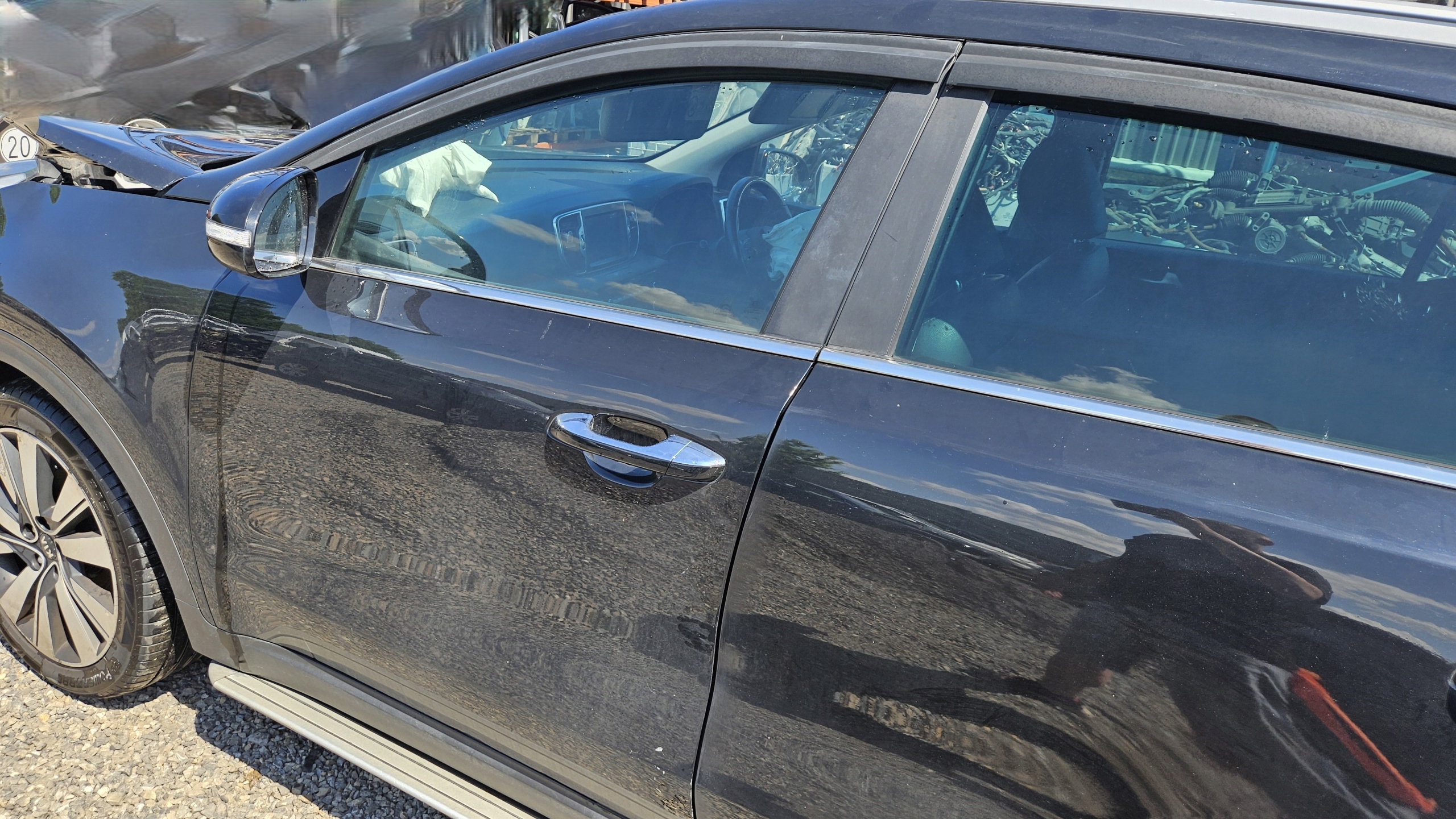 door left front KIA SPORTAGE IV colour 1K