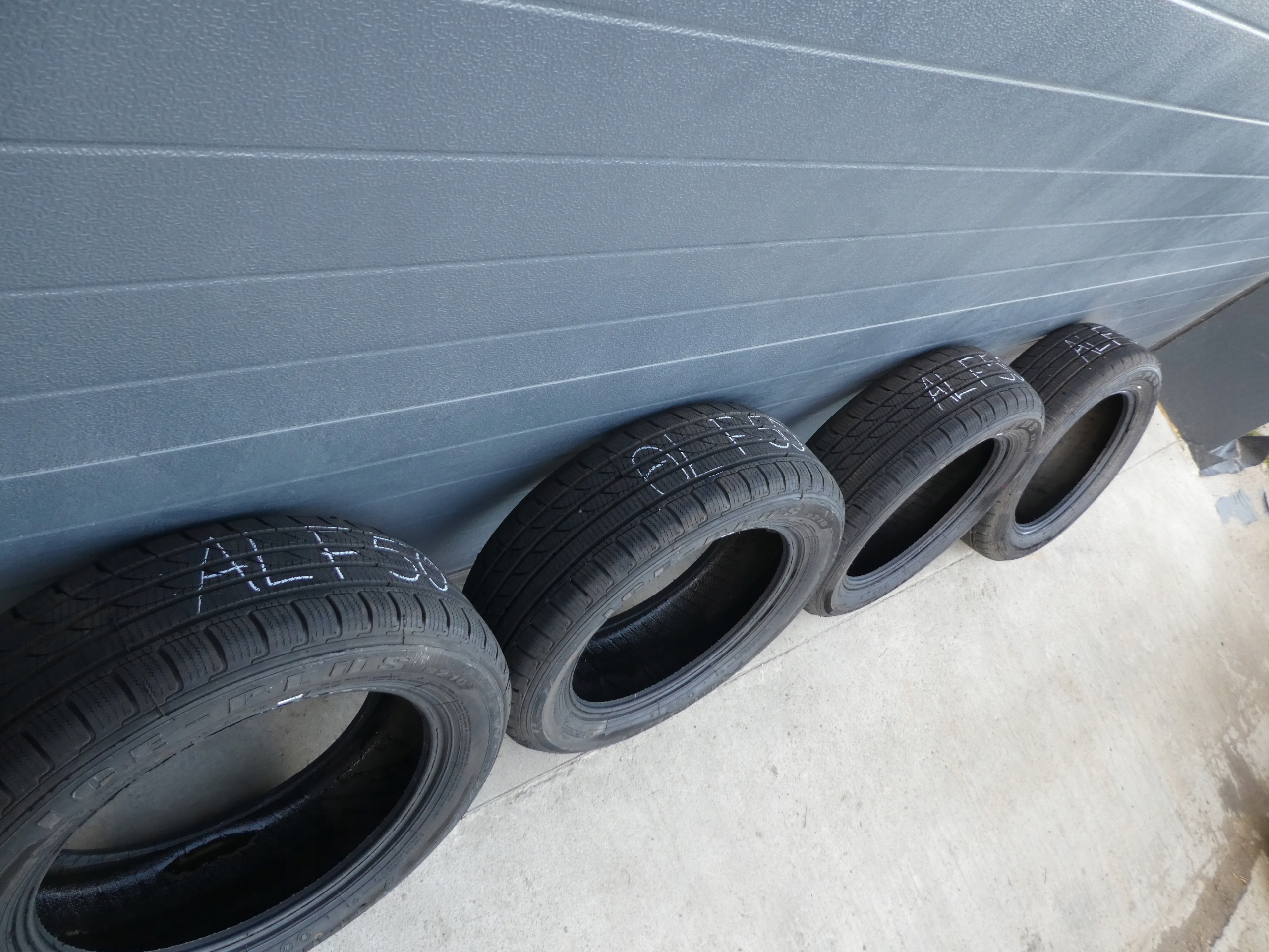 4X tyres TRISTAR 215/60/17 2018R