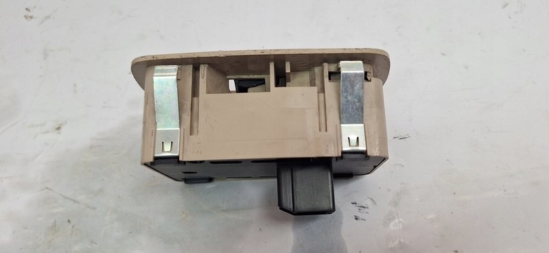 window control switch MASERATI QUATTROPORTE 670019514