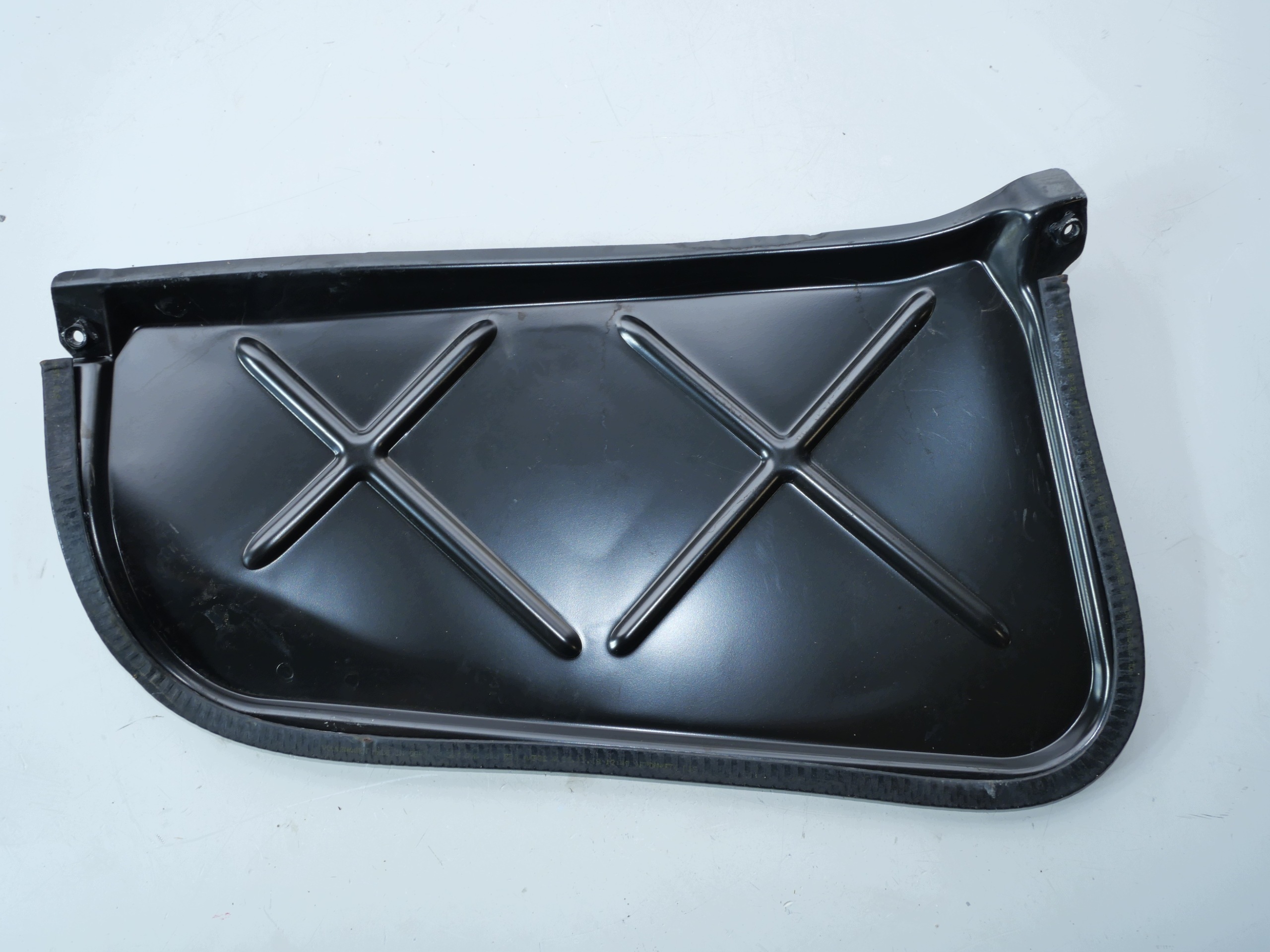 kryt plech VW T5 7H0805207A