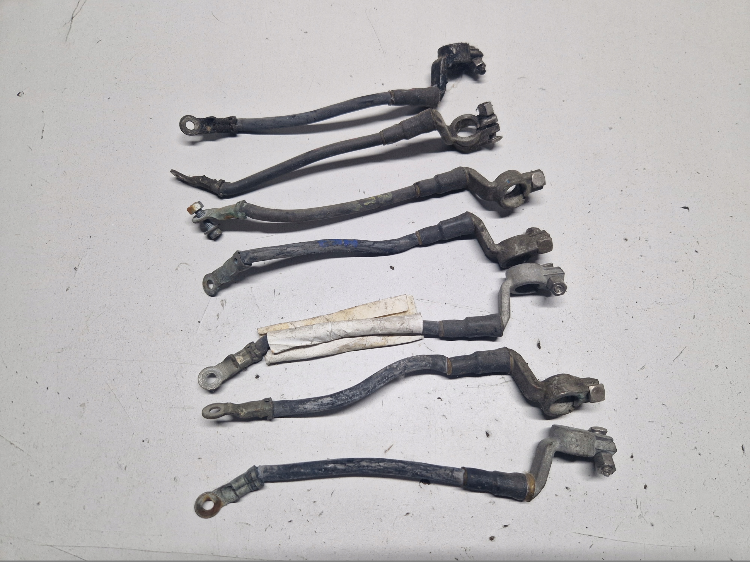 terminal bundle wiring FORD FIESTA MK7