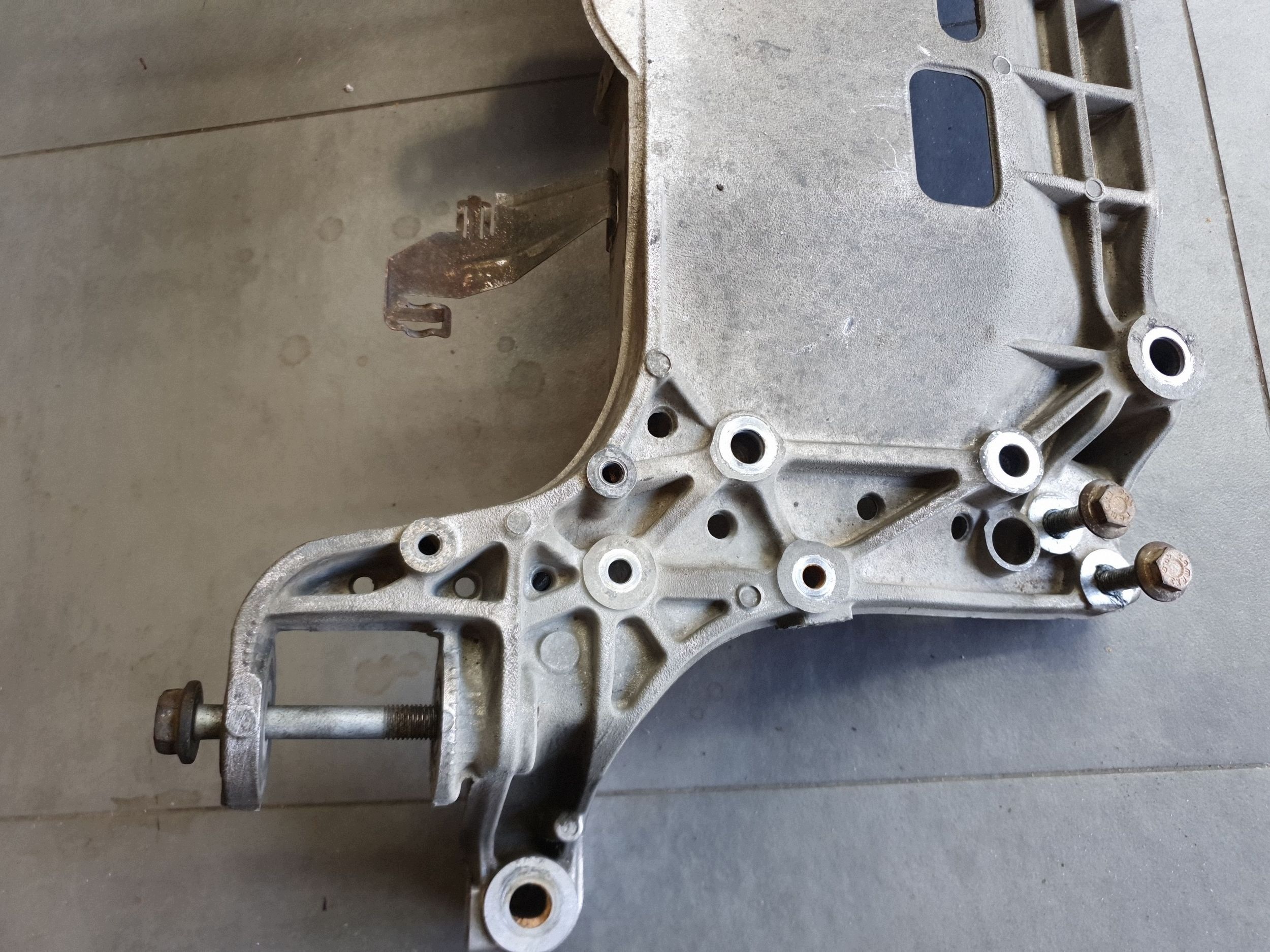 Volkswagen PASSAT CC axle beam front axle beam subframe 7N0199369A