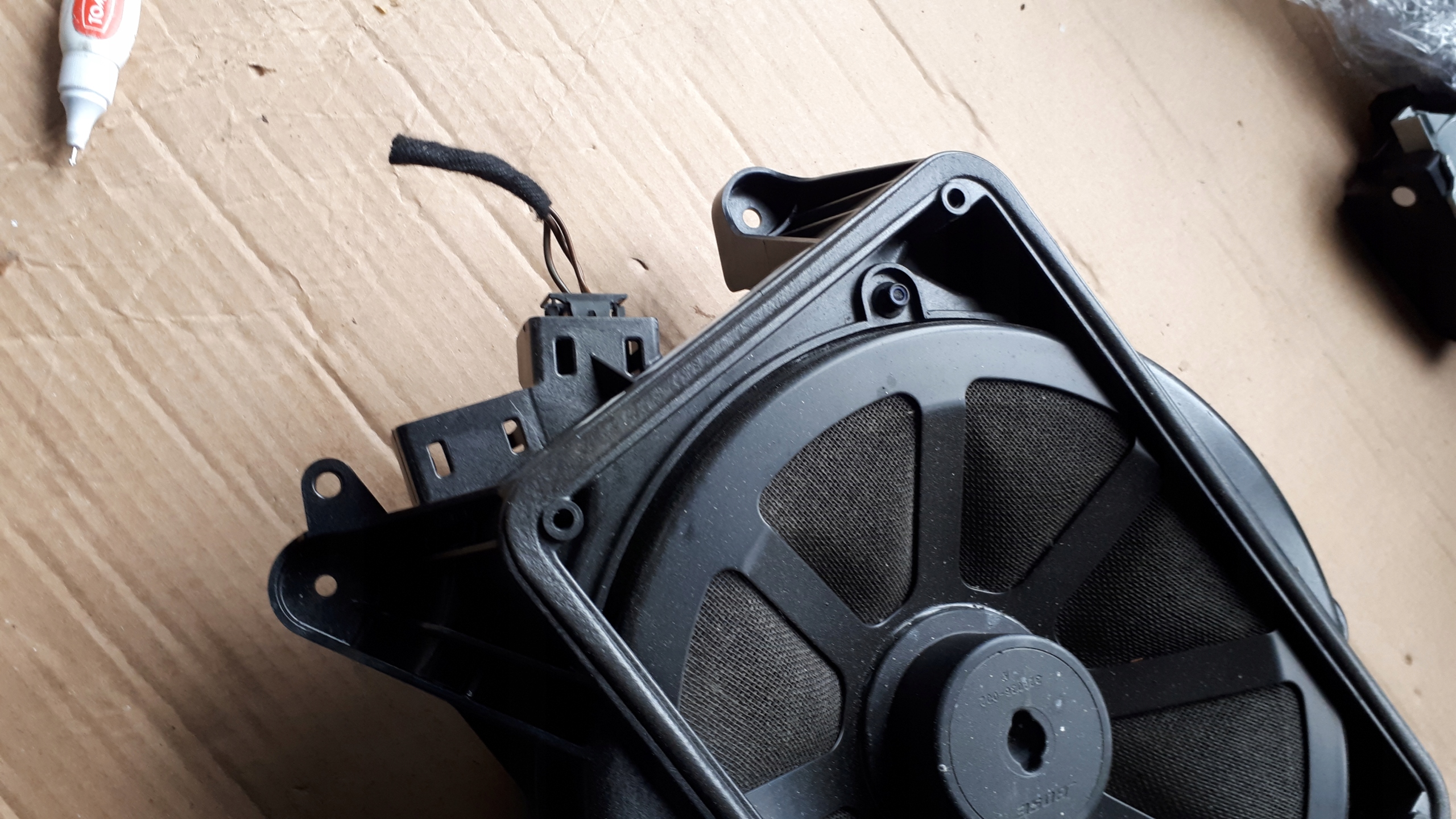 S6 C7 4G A6 speaker SUBWOOFER BOSE 4G1035709 sedan