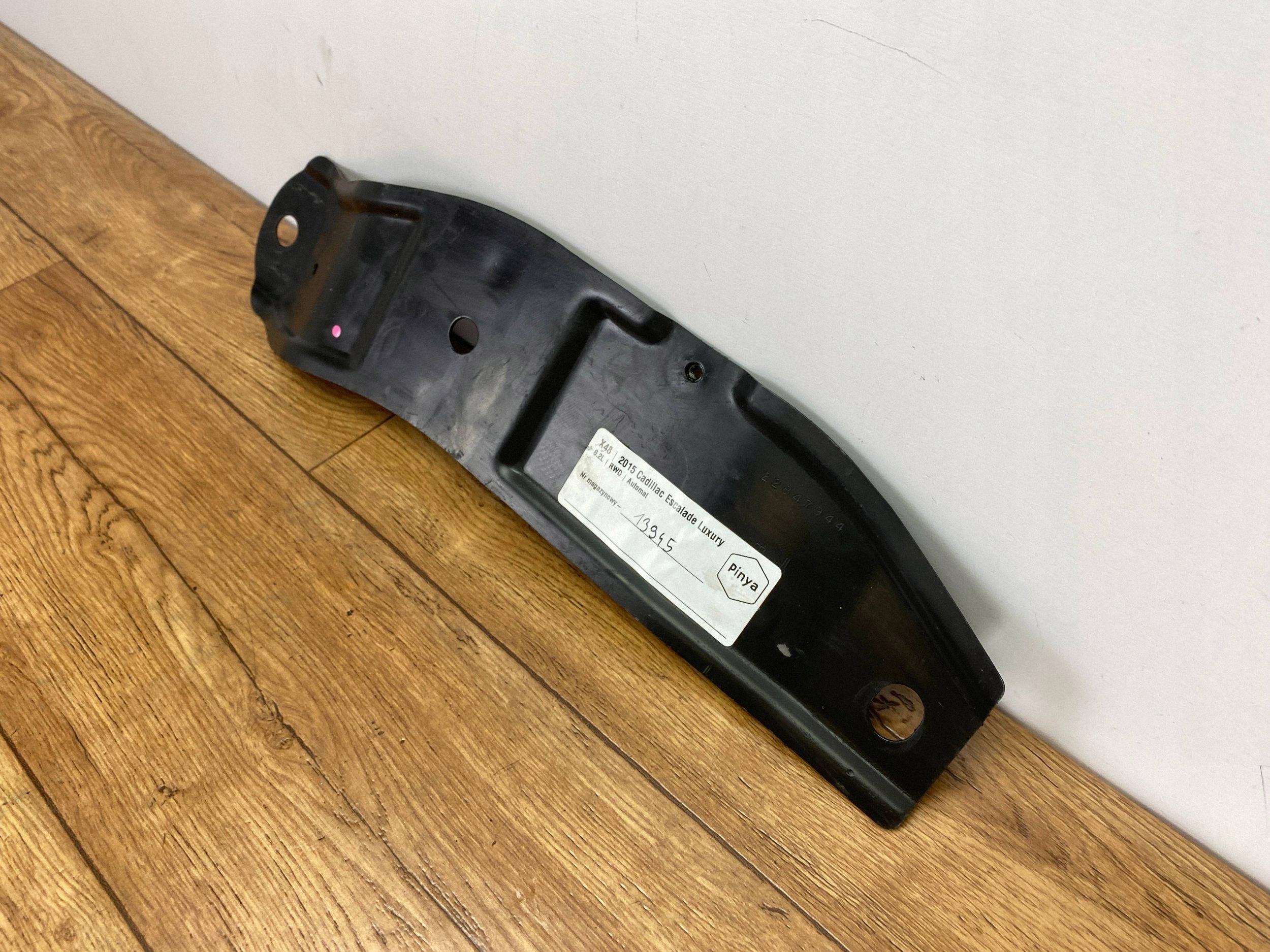 cover of control left Cadillac Escalade IV 2015+