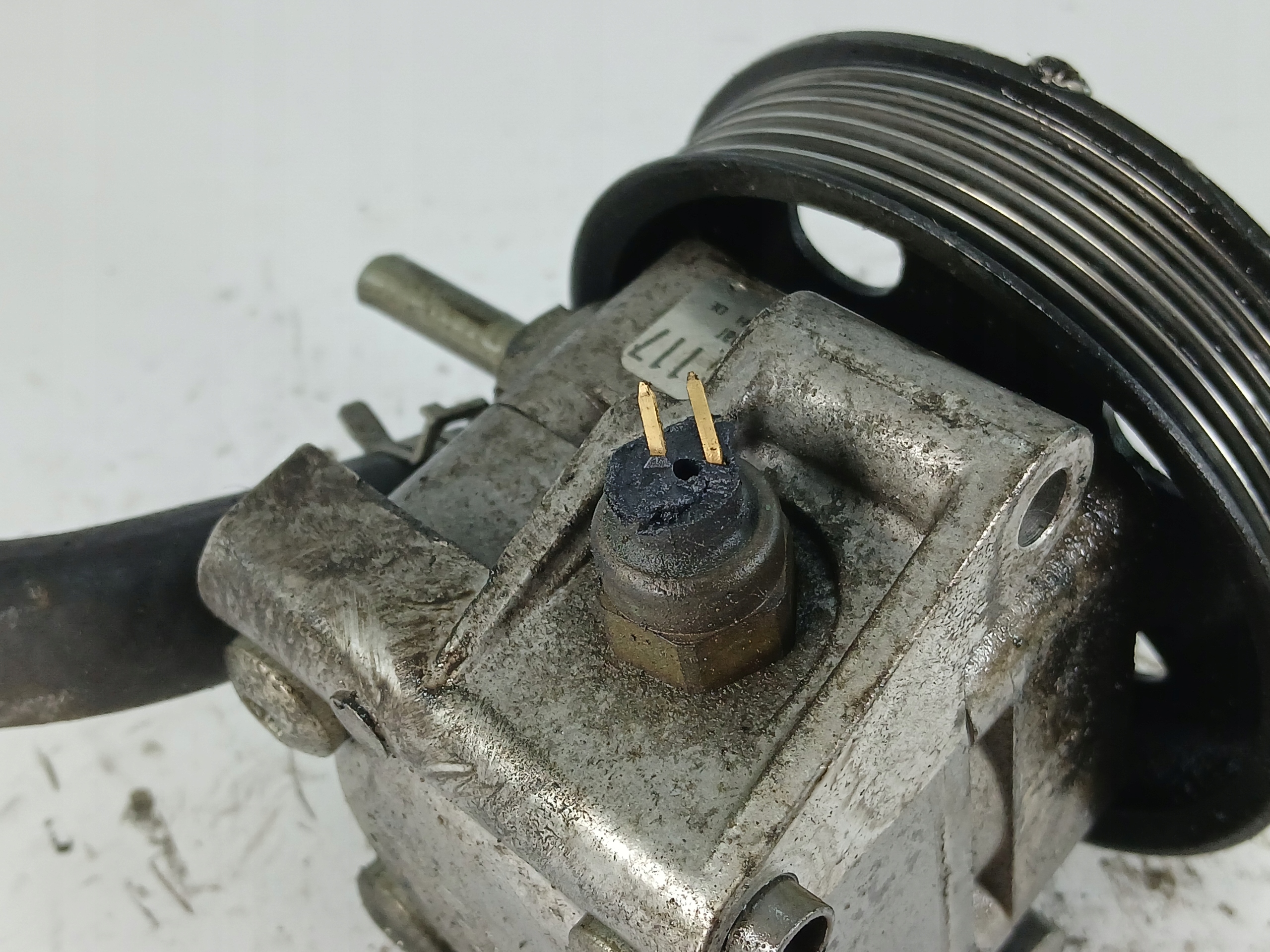 FORD FOCUS MK1 1.6 servo pump 2S413A696AA 76 BAR