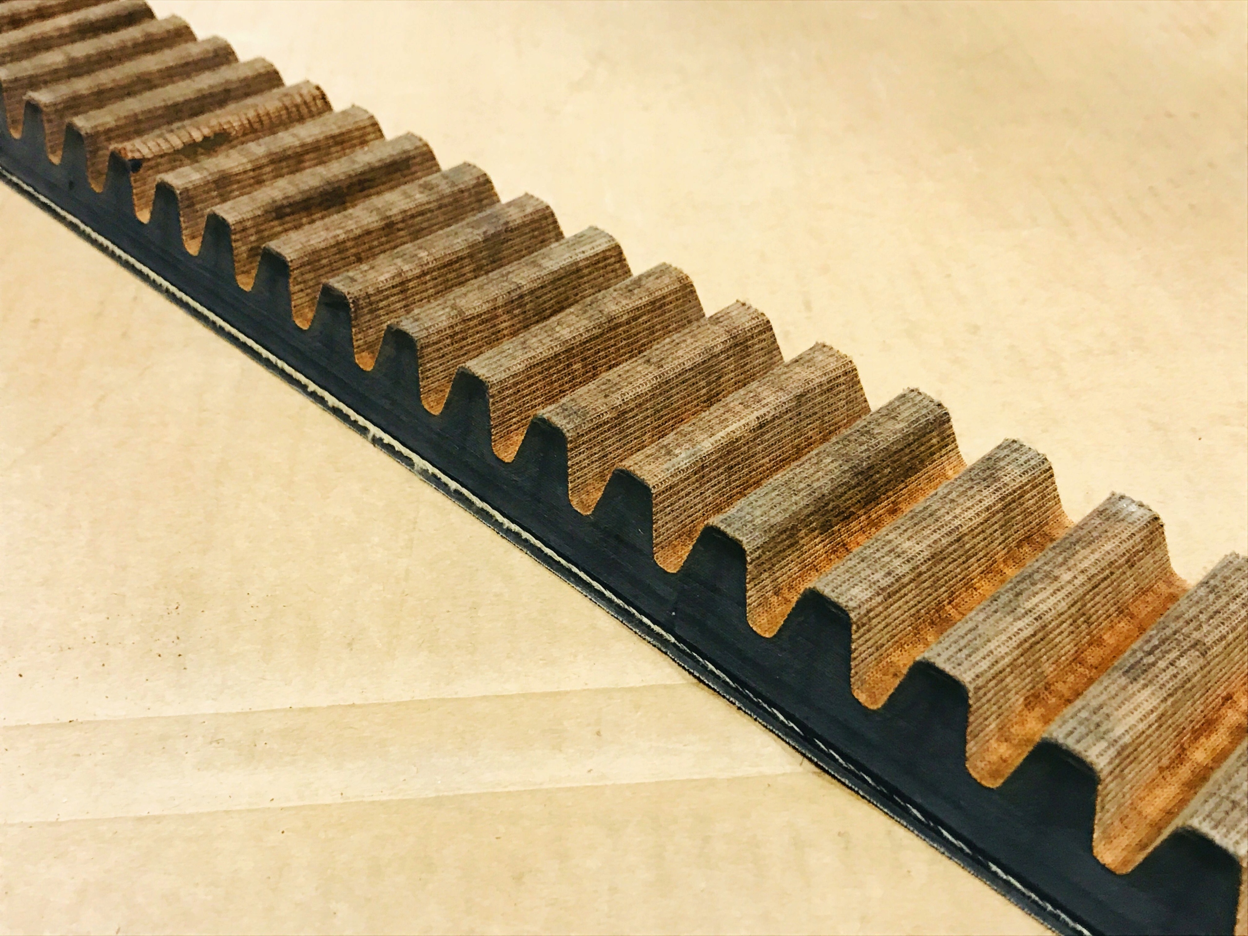 PAS KLINOWY NAPĘDU ROTORA JOHN DEERE H207851