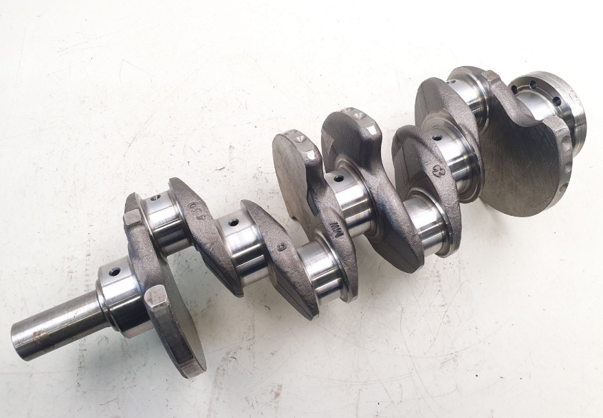 WAŁ KORBOWY CITROEN PEUGEOT FORD VOLVO 2.0 HDI TDCI 100kW 136KM RHR D4204T