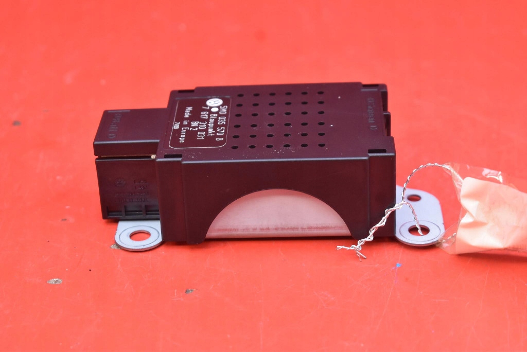 control unit module filter PRZECIWZAKLOCENIOWY 5M0035570B VW GOLF VI plus 09-14
