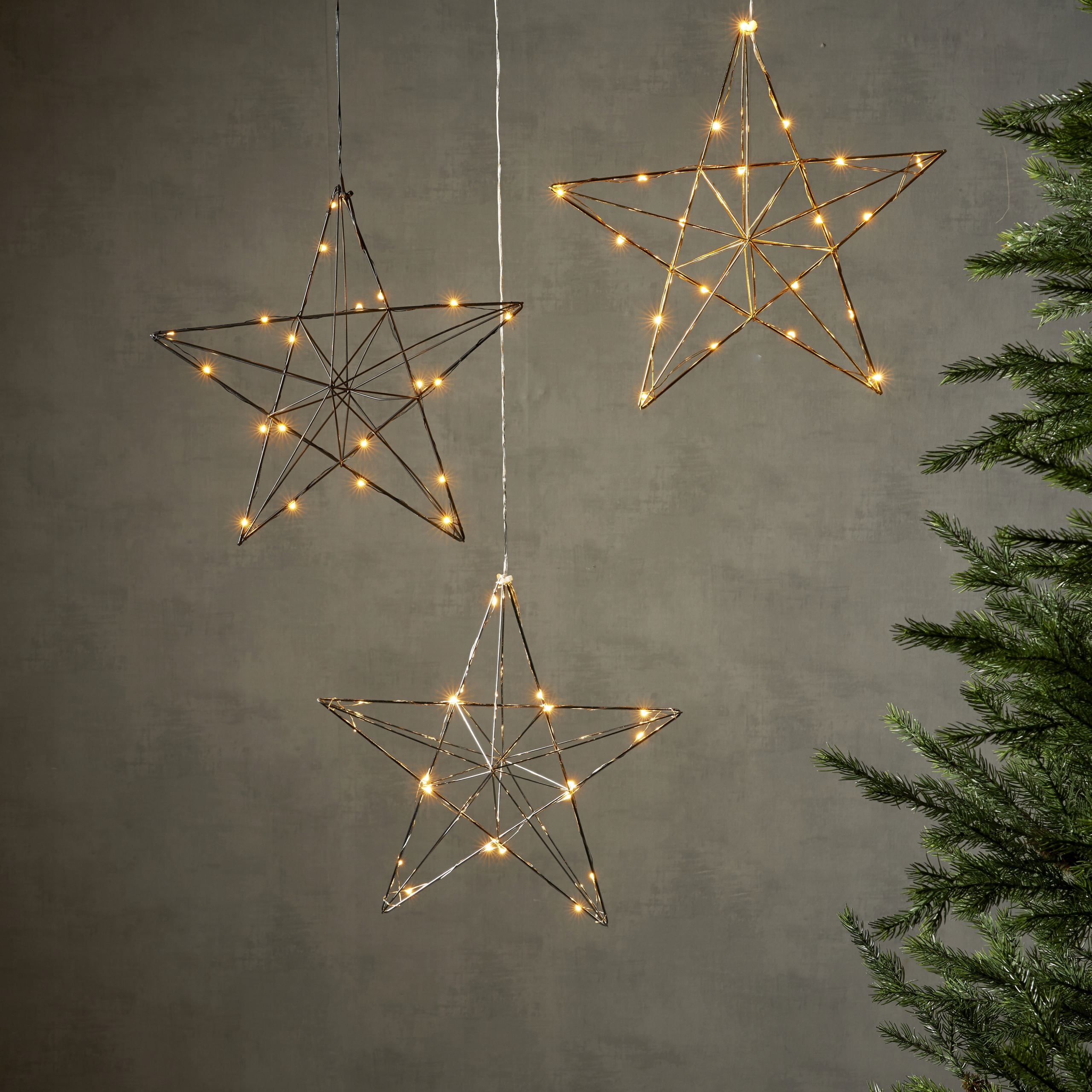 ELEGANCKA GWIAZDA WISZĄCA LED 38 cm – LAMPA DEKORACYJNA DO DOMU Marka Star Trading