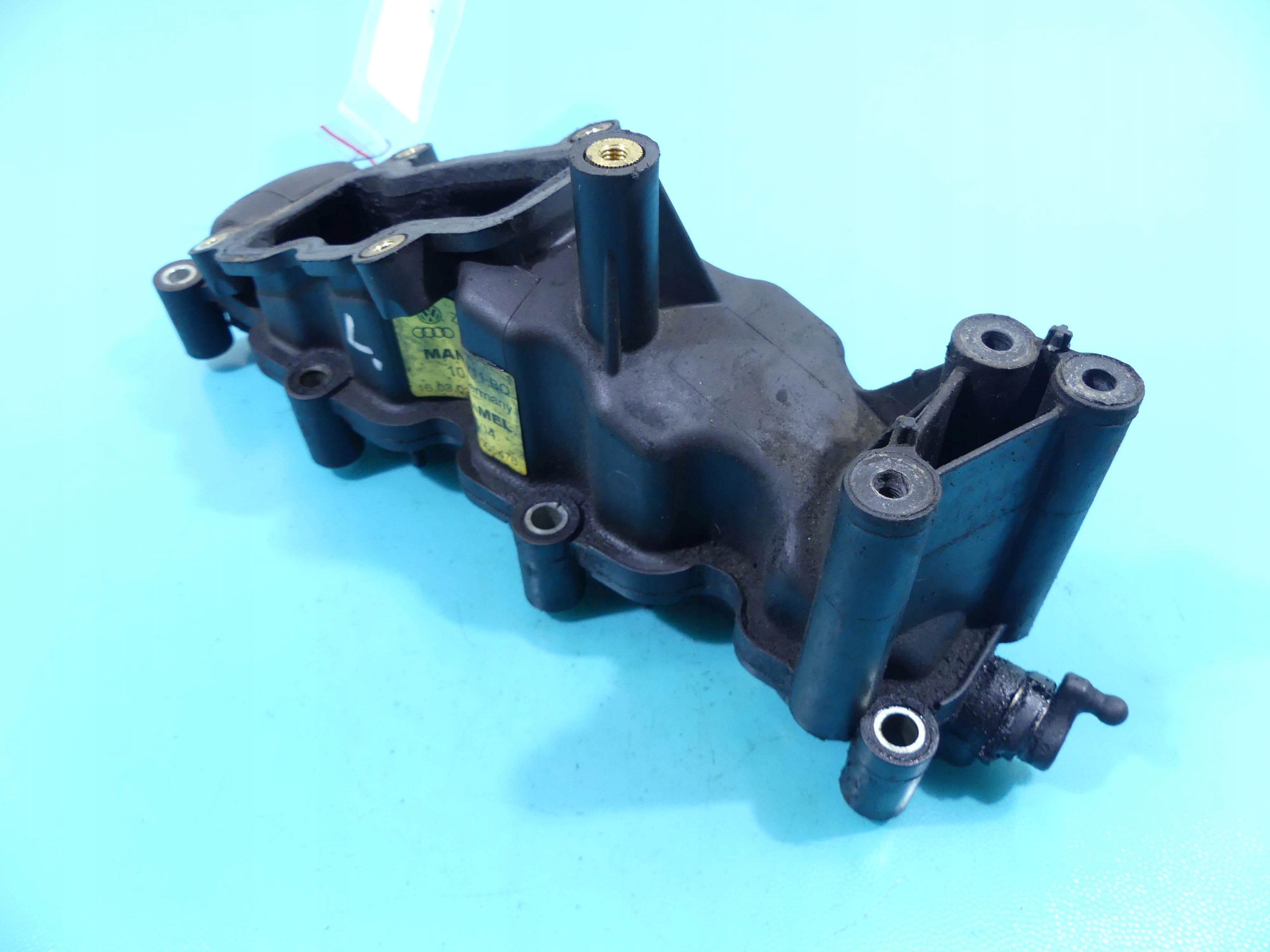 коллектор Впускный левый Audi Q7 и 4L 059129711BQ