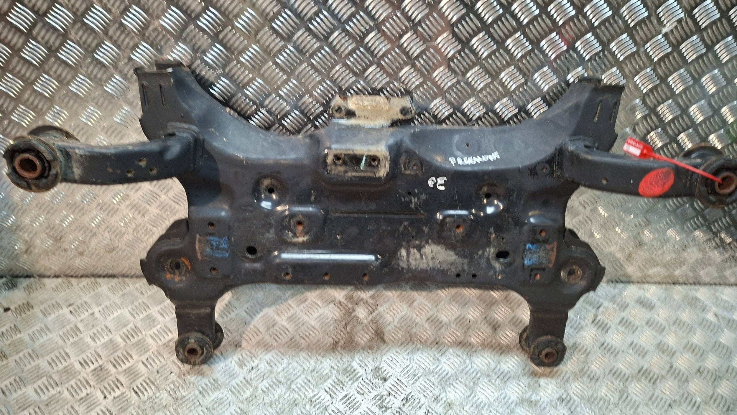 axle beam front FIAT FREEMONT 2.0 JTD 2WD 2011
