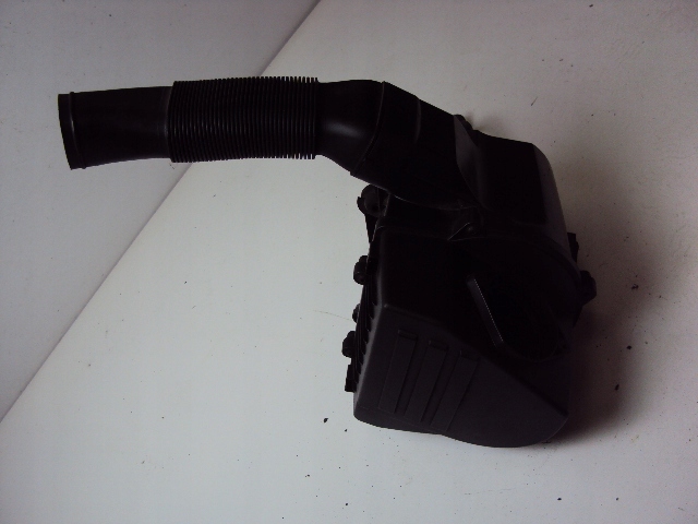 6R0129601C - КОРПУС ВОЗДУШНОГО ФИЛЬТРА VW POLO 6R 1.6 TDI 11 R