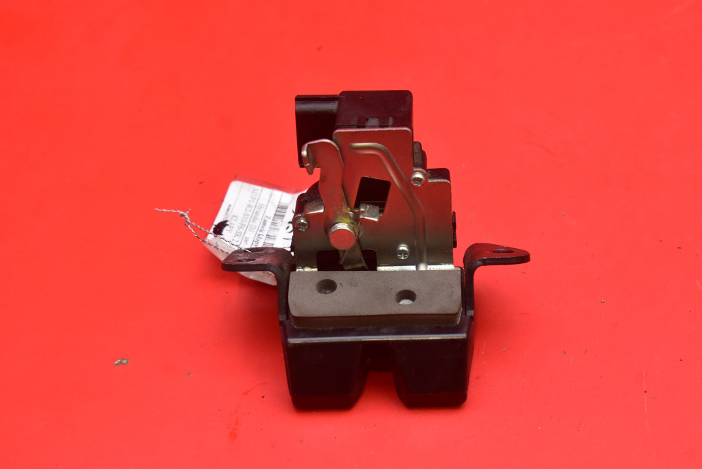 lock bonnet rear part boot HYUNDAI I30 1 and KOMBI 07-10