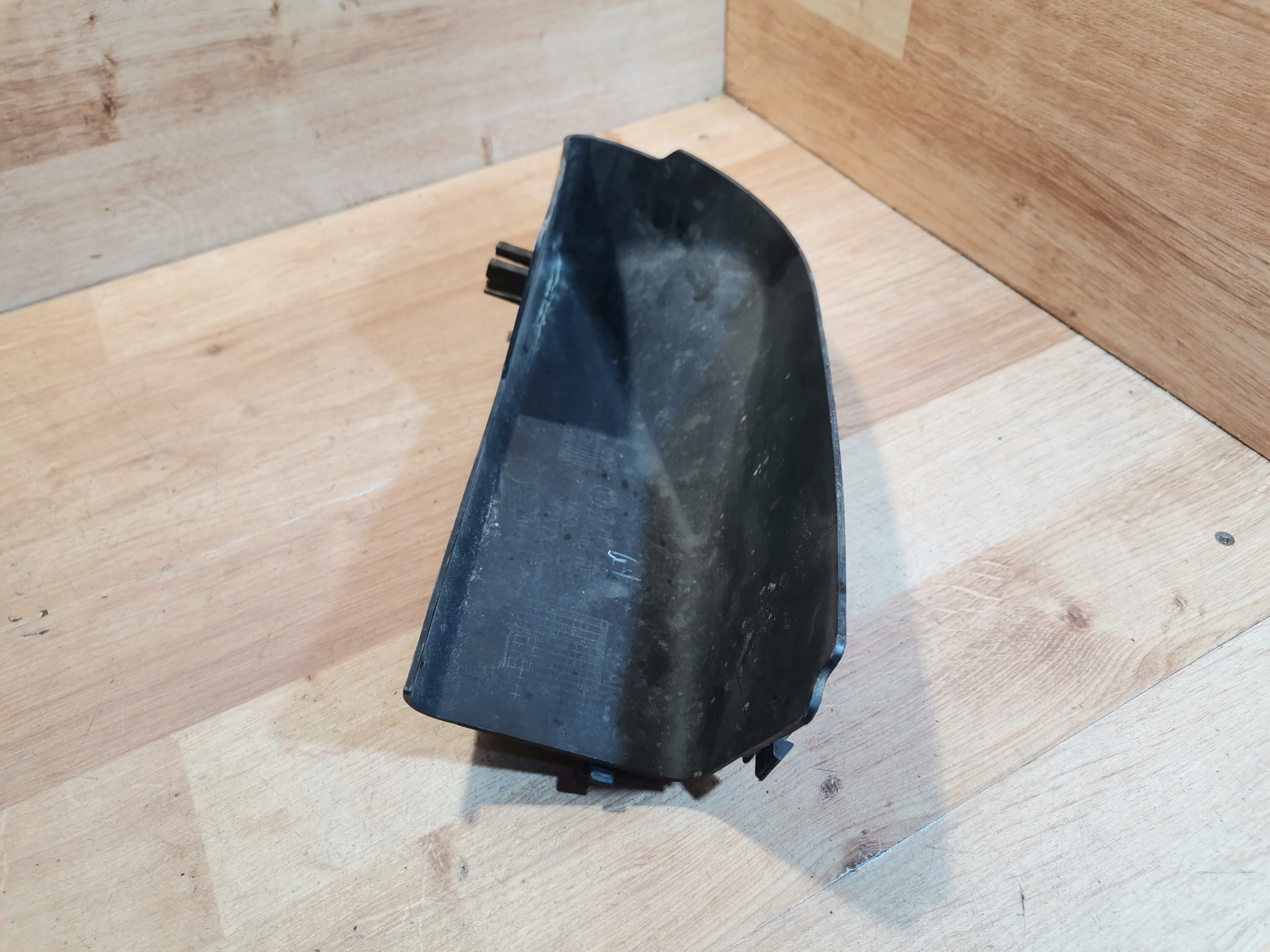 drain intake tube air duct right 7123352 BMW X5 E53