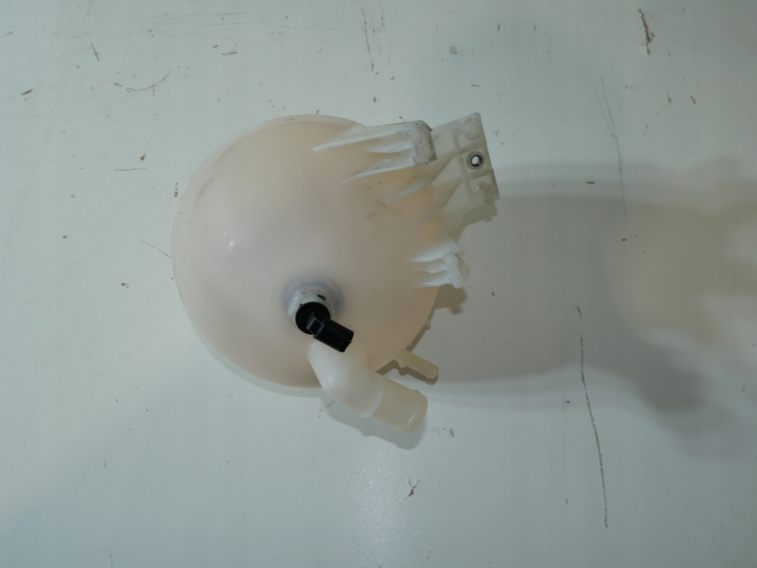 VW CRAFTER water tank A9065010503
