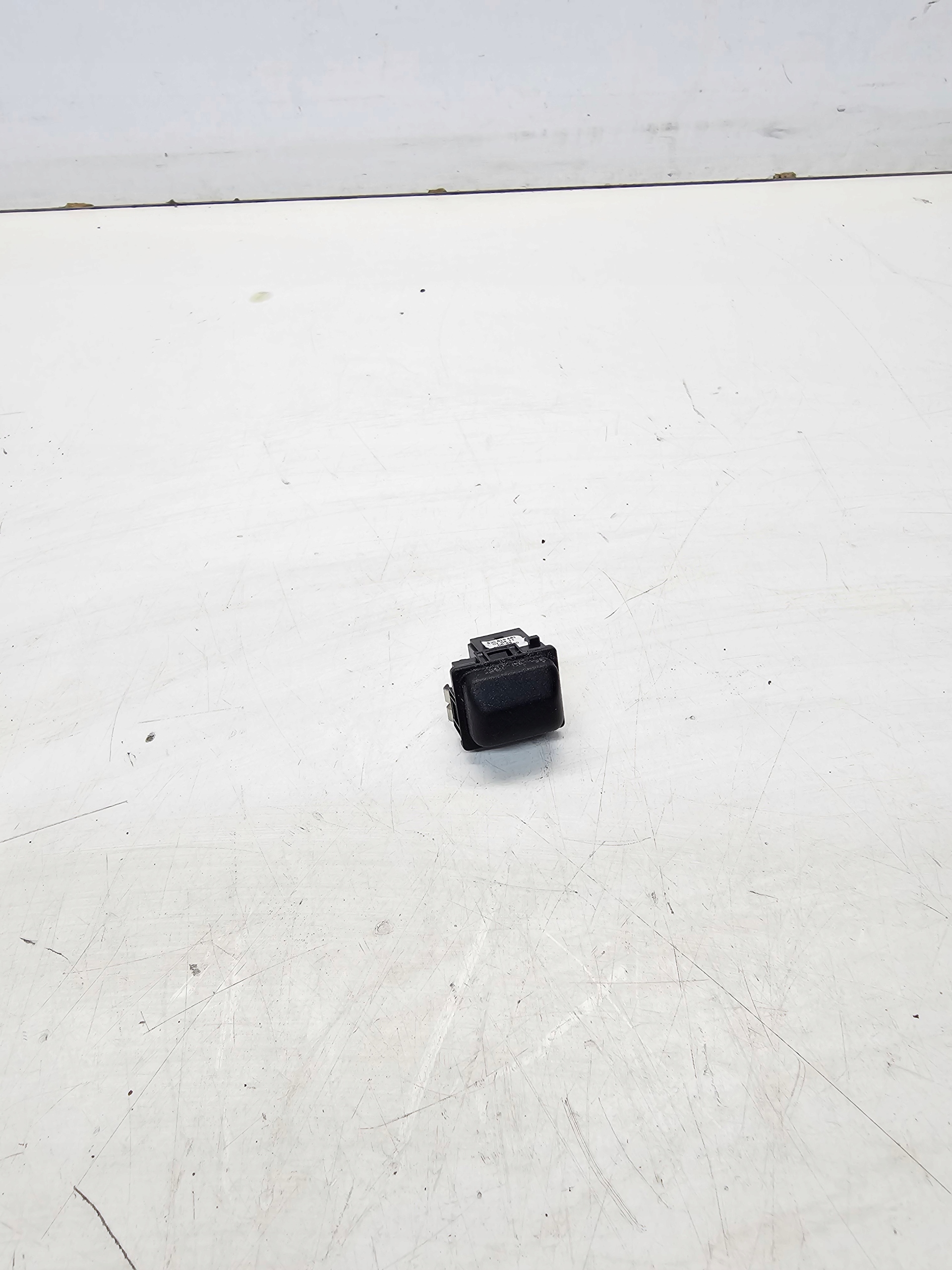Sensor NASLONECZNIENIA AUDI A3 8P VW 8J0819681
