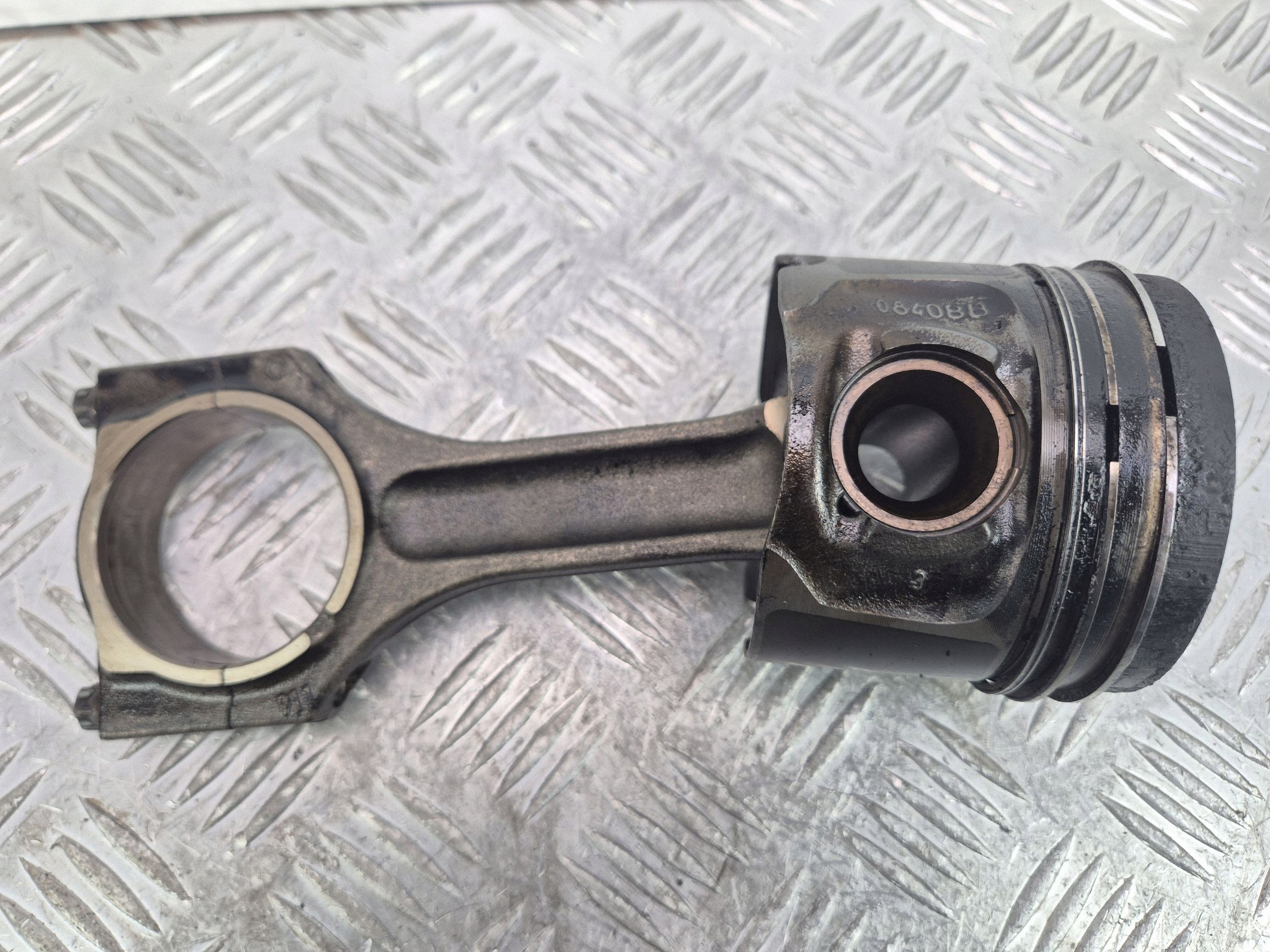 piston avec bielle BMW N47D20A 3 E90 E91 320d 0840BB