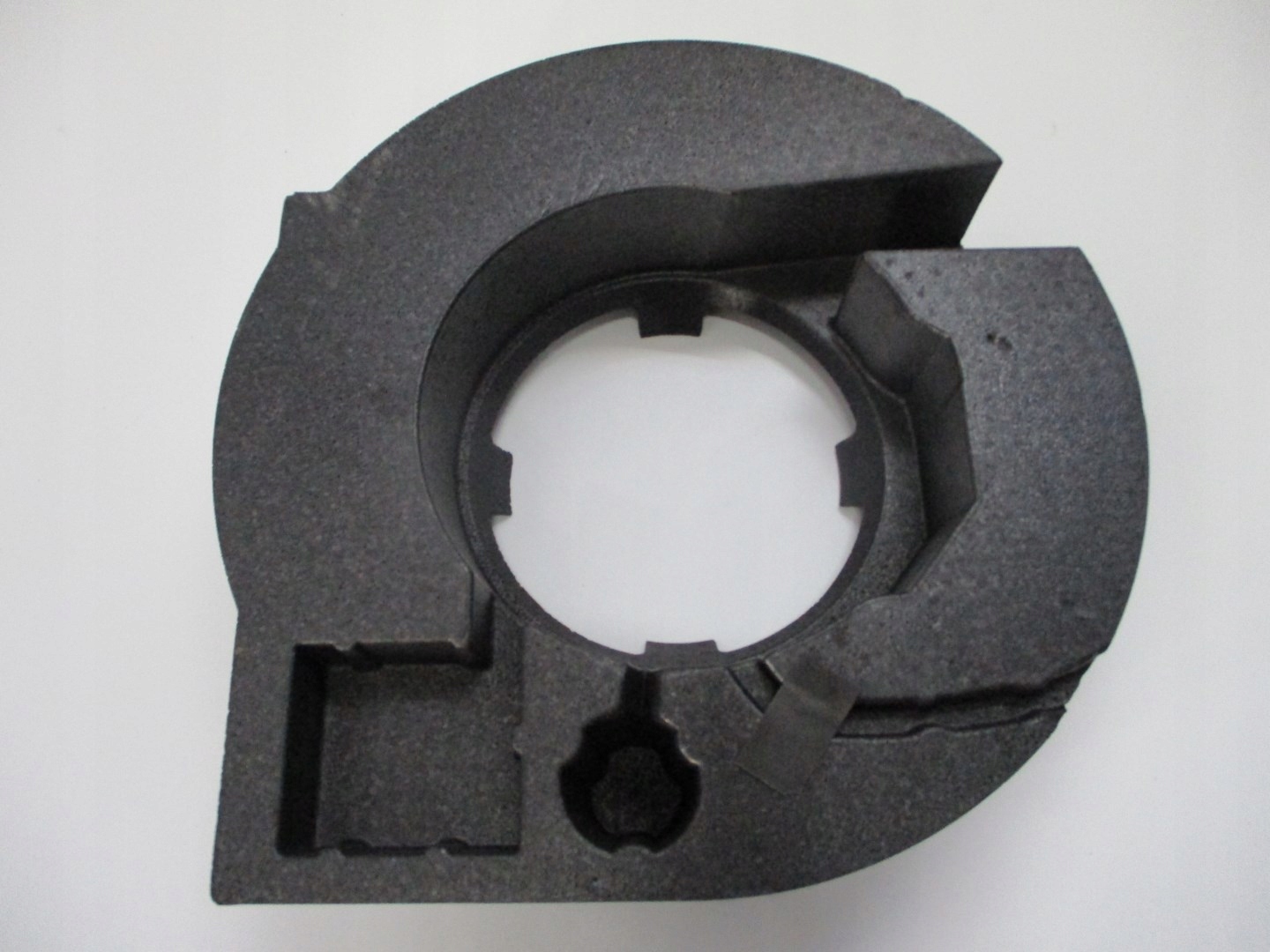 boot floor well RENAULT KADJAR 18R 281J89815R