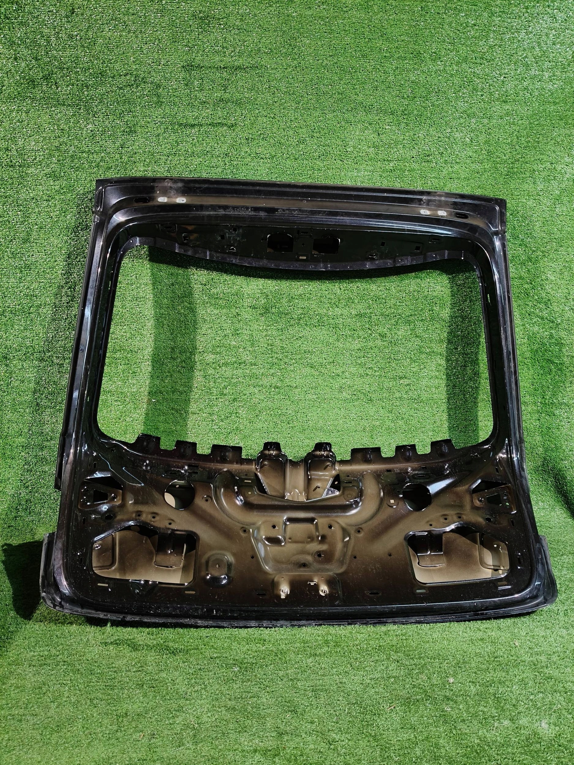 boot doors rear part boot SKODA SUPERB III KOMBI NR.216